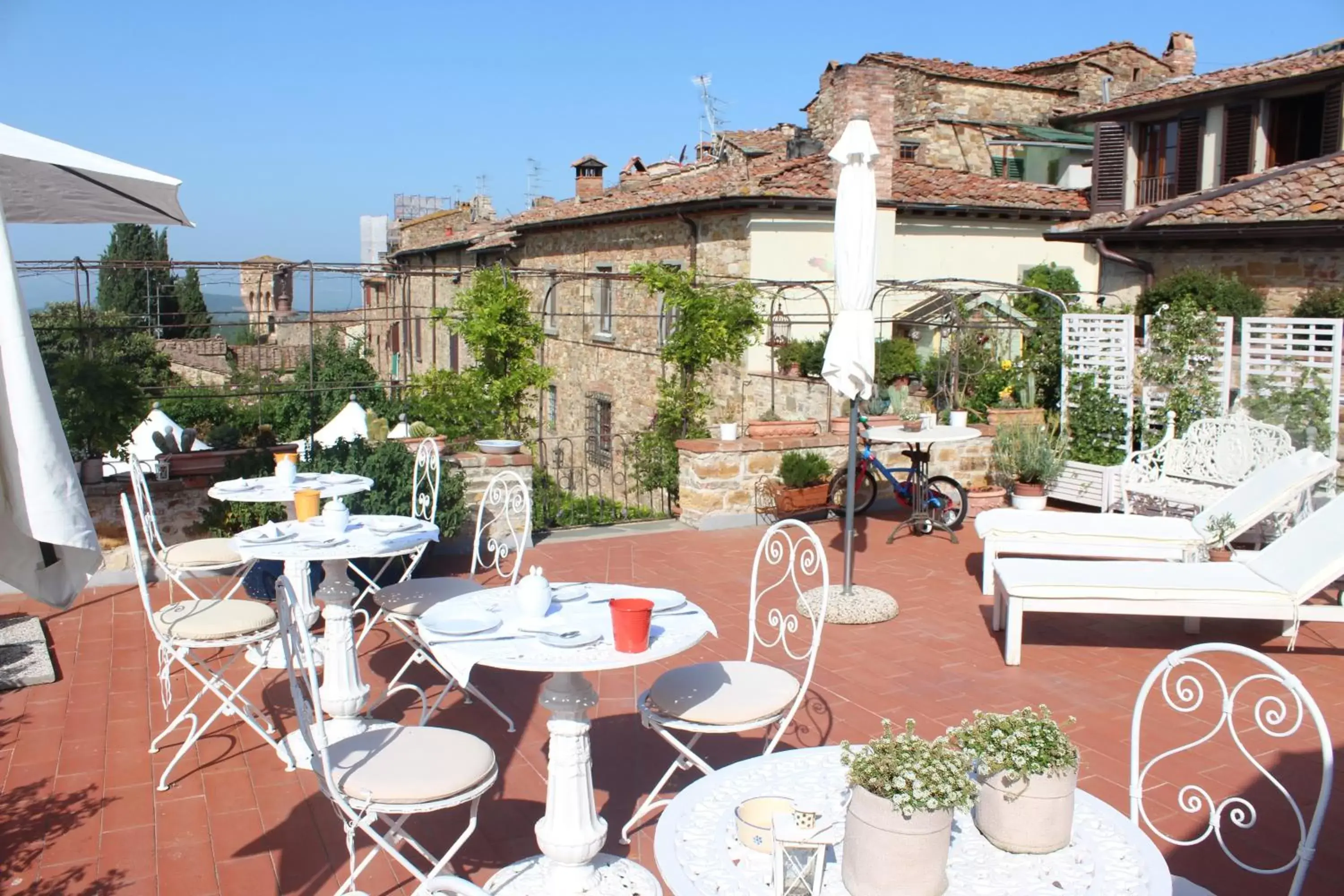 Patio, Restaurant/Places to Eat in Le Terrazze Del Chianti
