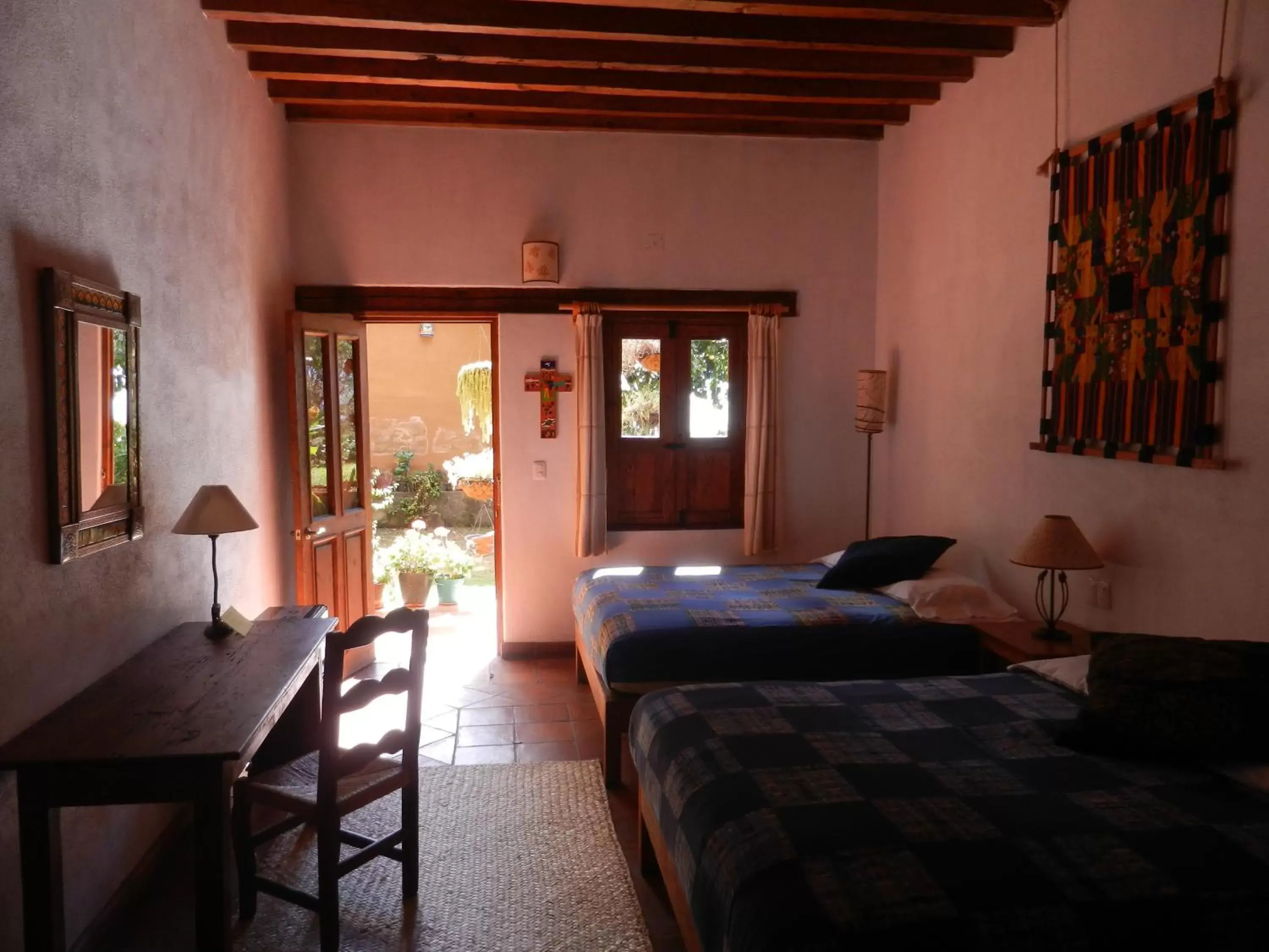 Photo of the whole room in Posada Yolihuani