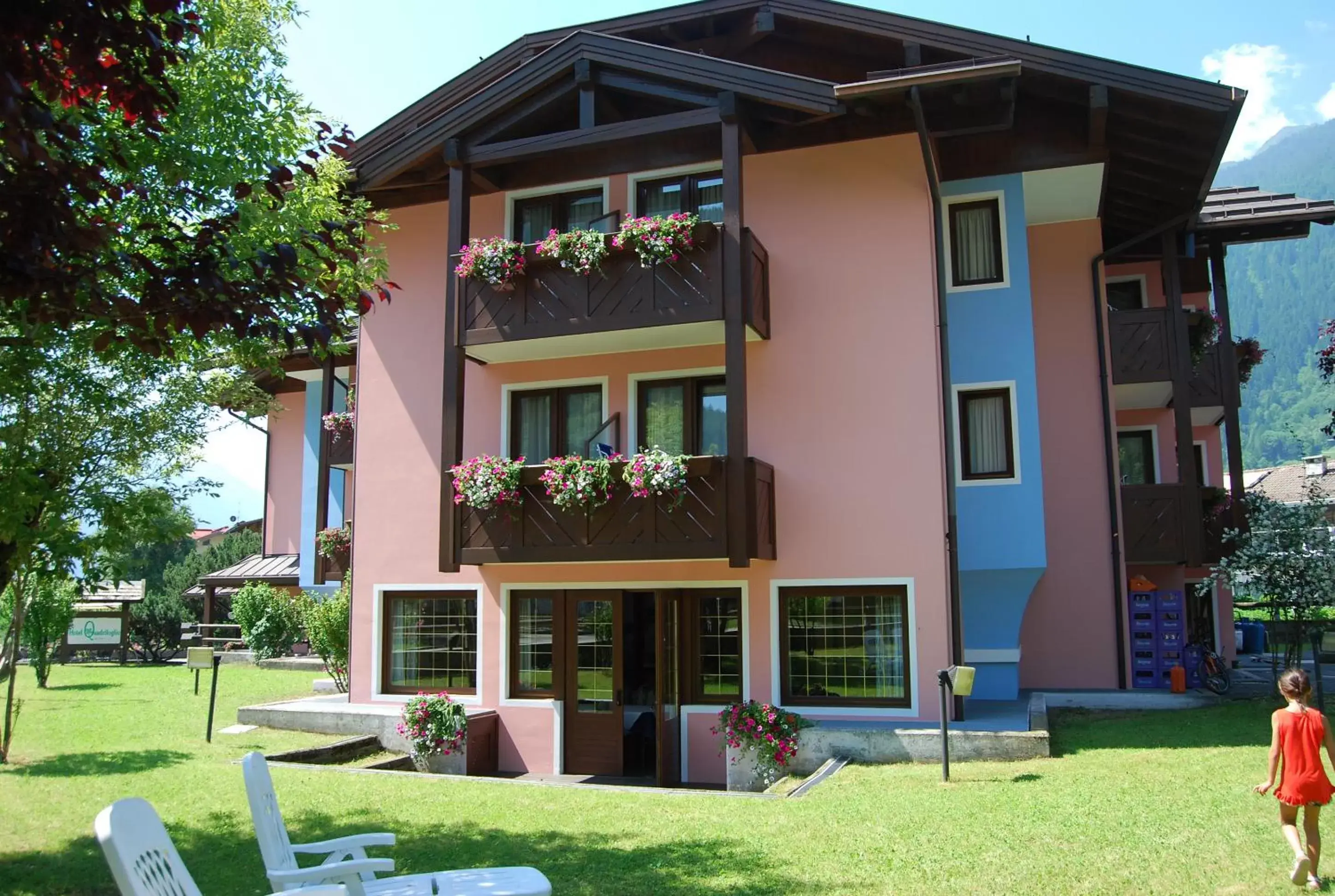 Property building, Garden in Hotel Quadrifoglio