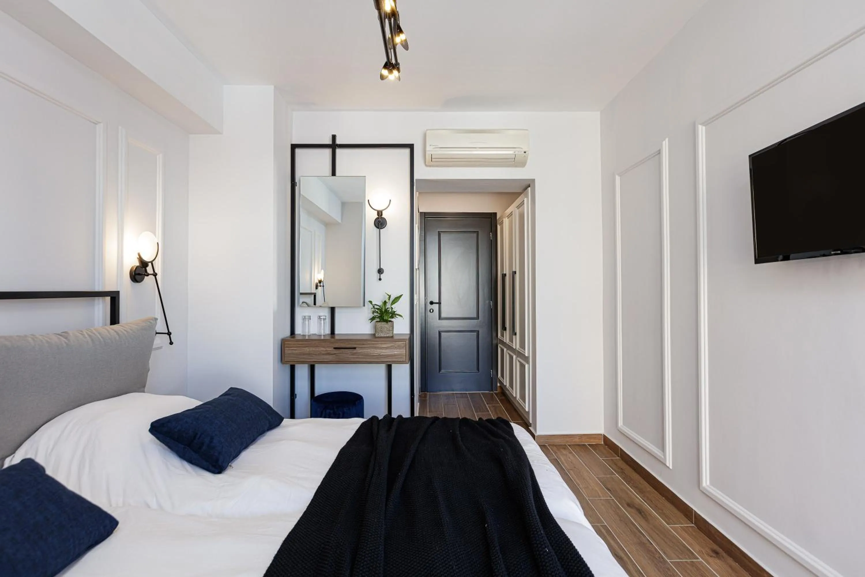 Bedroom, Bed in Jo An Palace