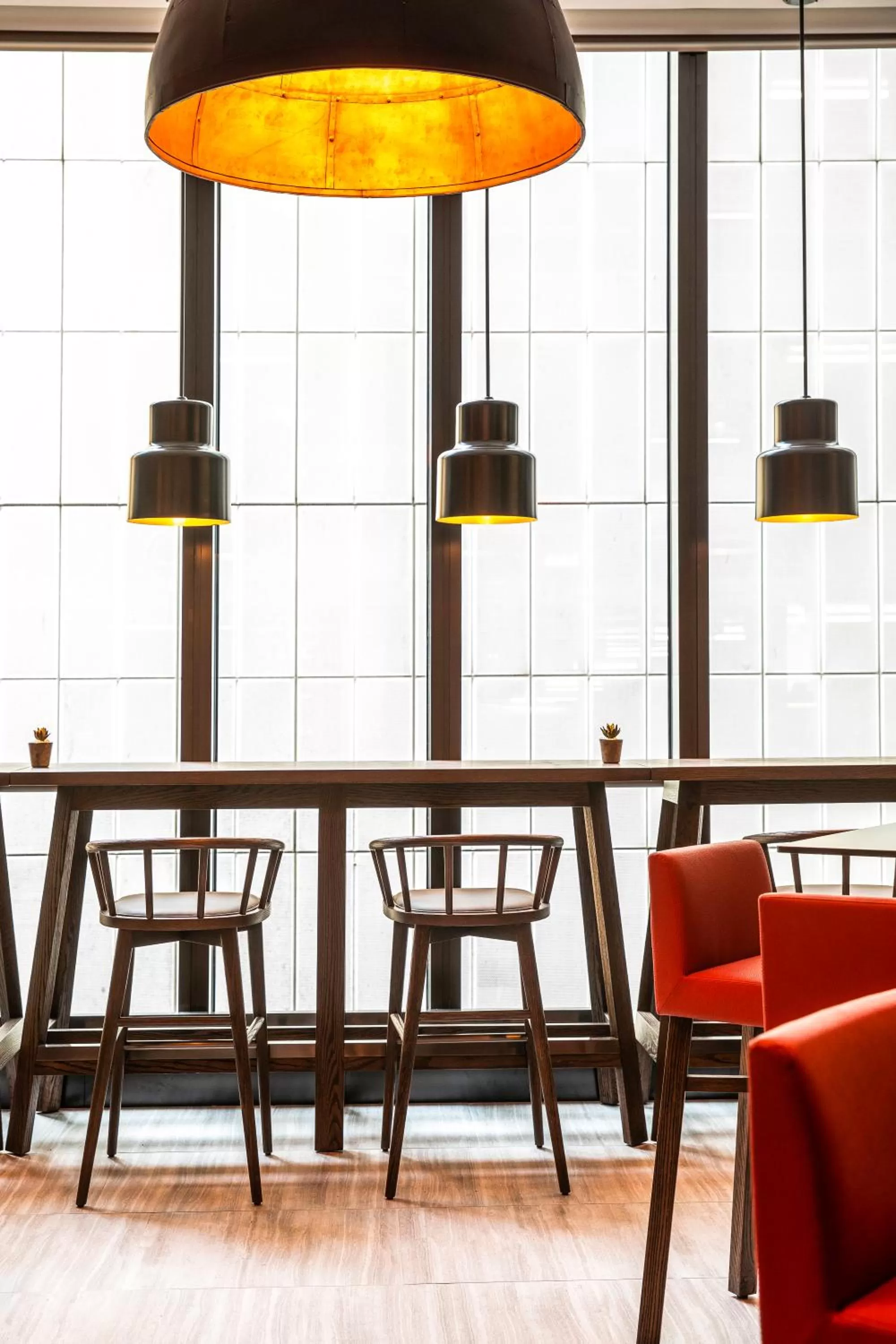 Restaurant/places to eat in Holiday Inn Express Melbourne Little Collins by IHG