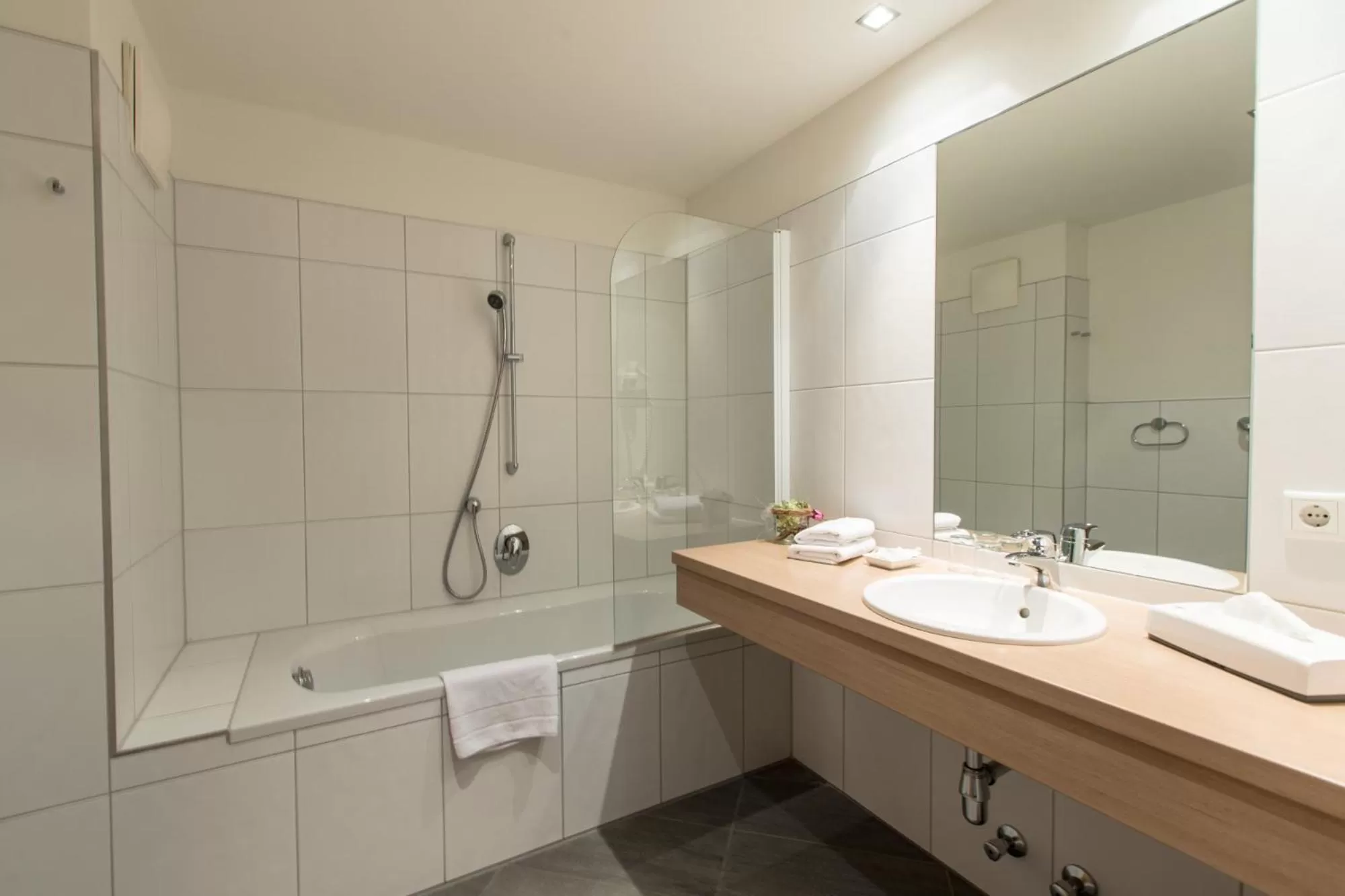 Bathroom in ACTIVE by Leitner's