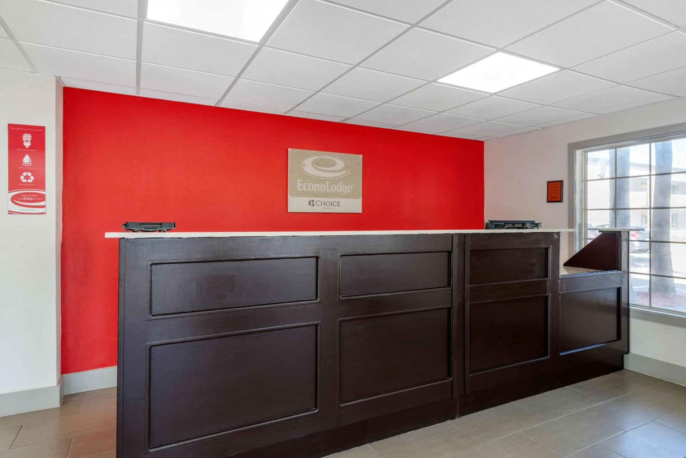 Lobby or reception in Econo Lodge Airport - RJ Stadium