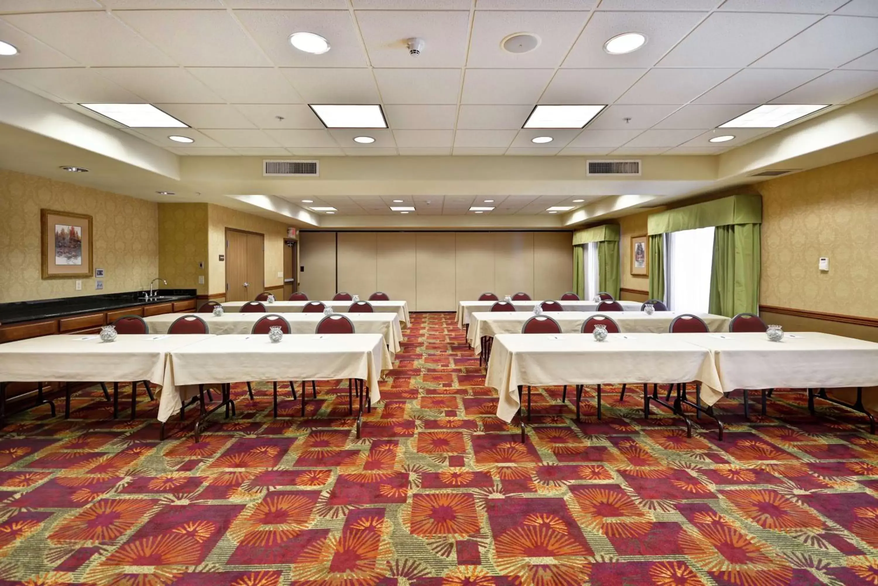 Meeting/conference room in Hampton Inn & Suites Yuma