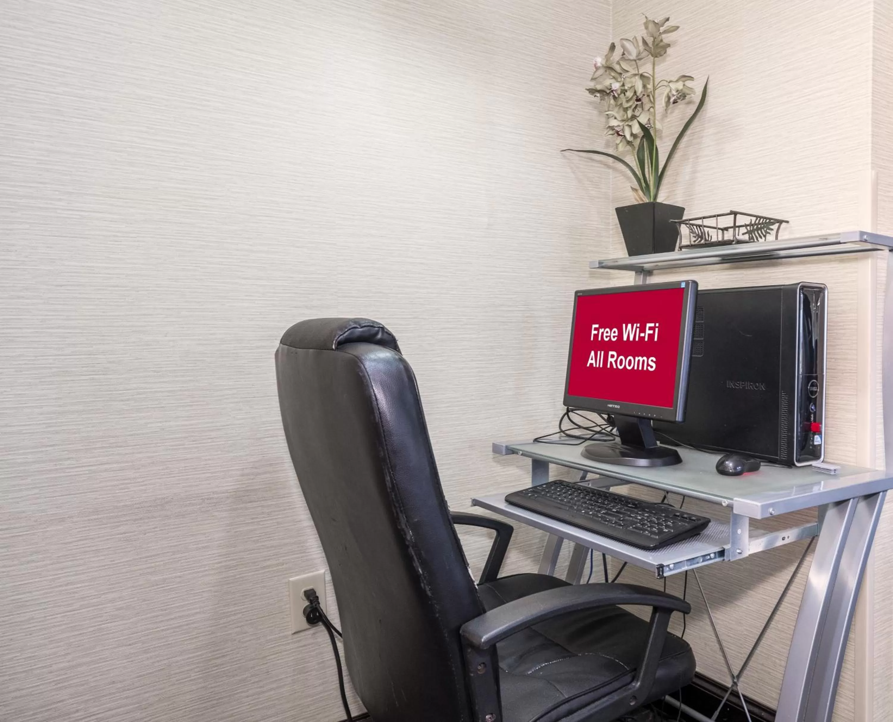 Business facilities in Sonesta Essential Ames