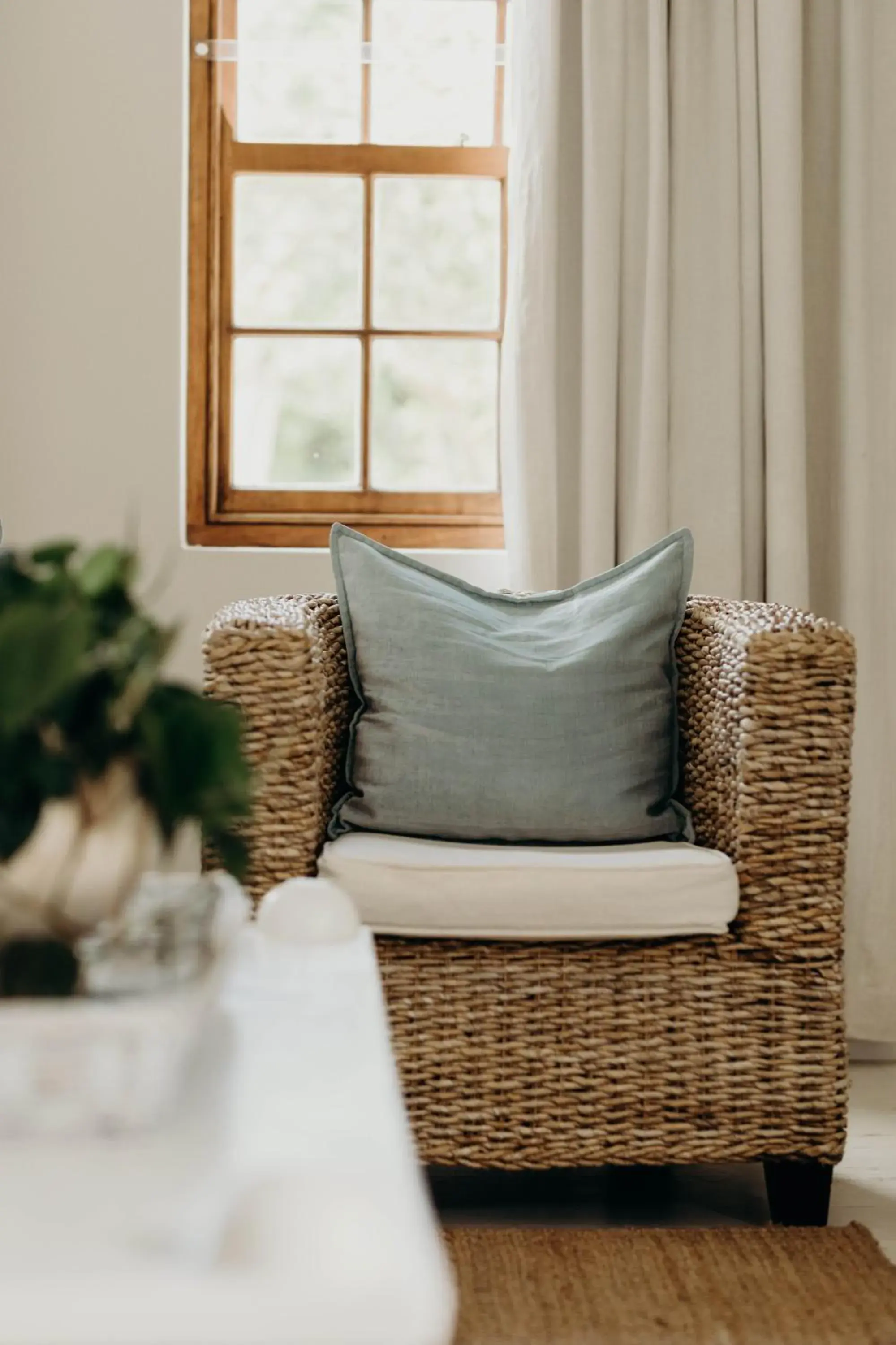 Living room, Seating Area in Robberg Beach Lodge - Lion Roars Hotels & Lodges