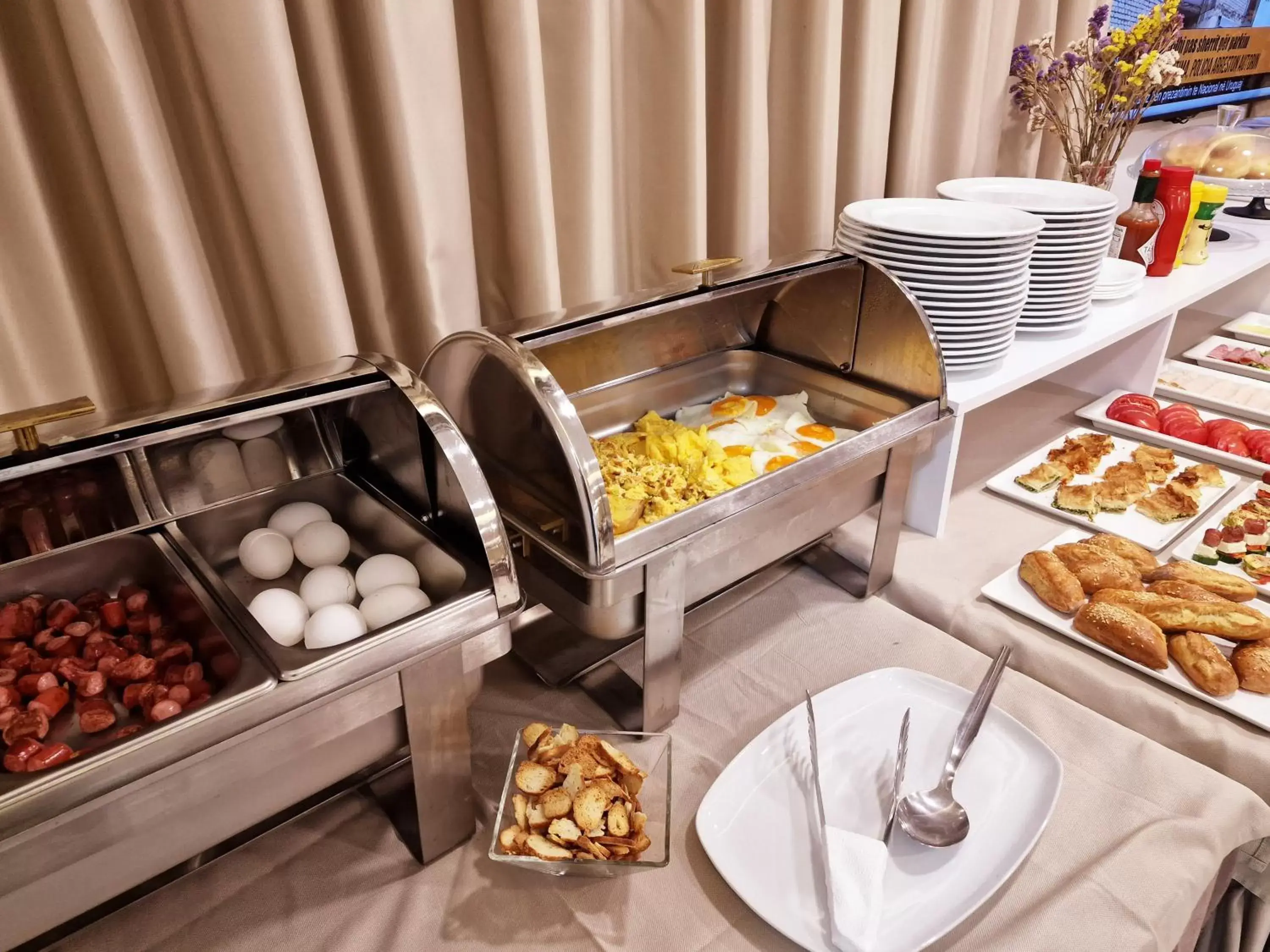 Breakfast in Senator Hotel Breakfast in Senator Hotel