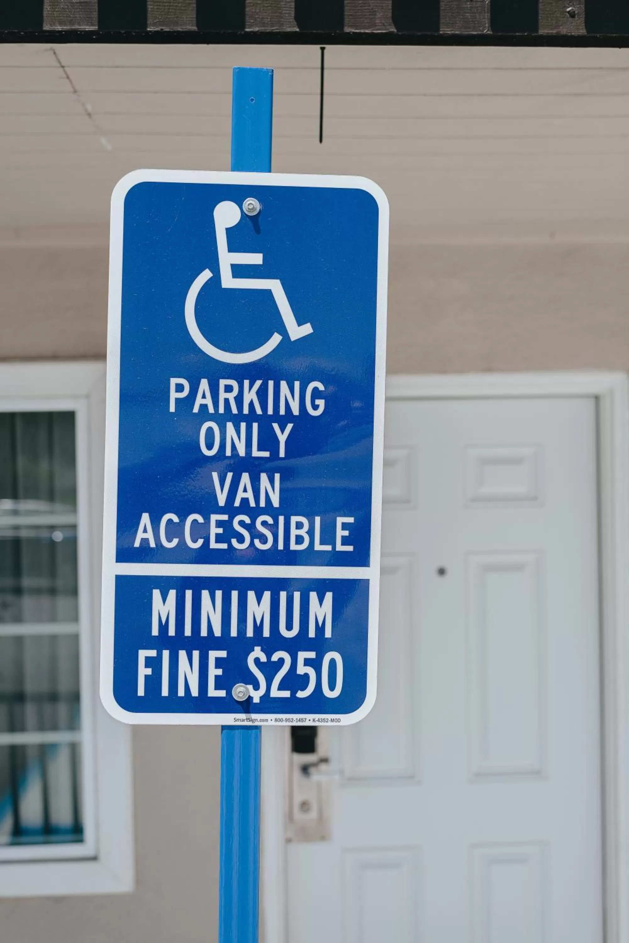 acessibility in Sea Air Inn & Suites - Downtown - Restaurant Row