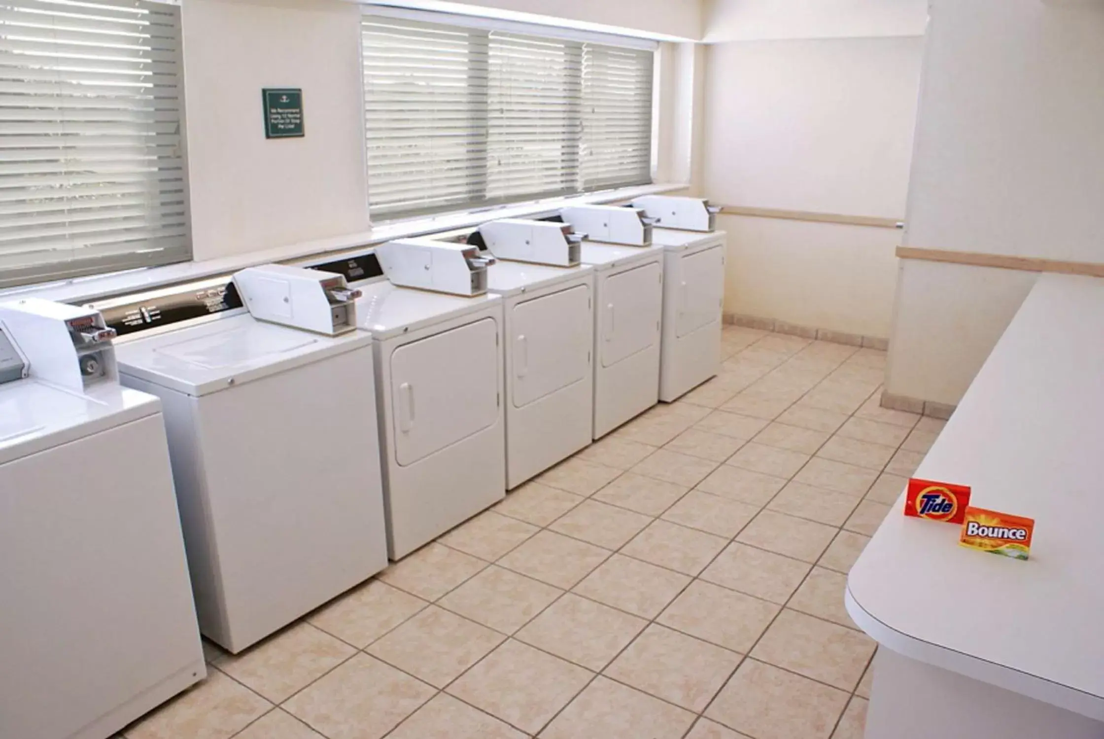 Property building, Bathroom in Hampton Inn Cocoa Beach