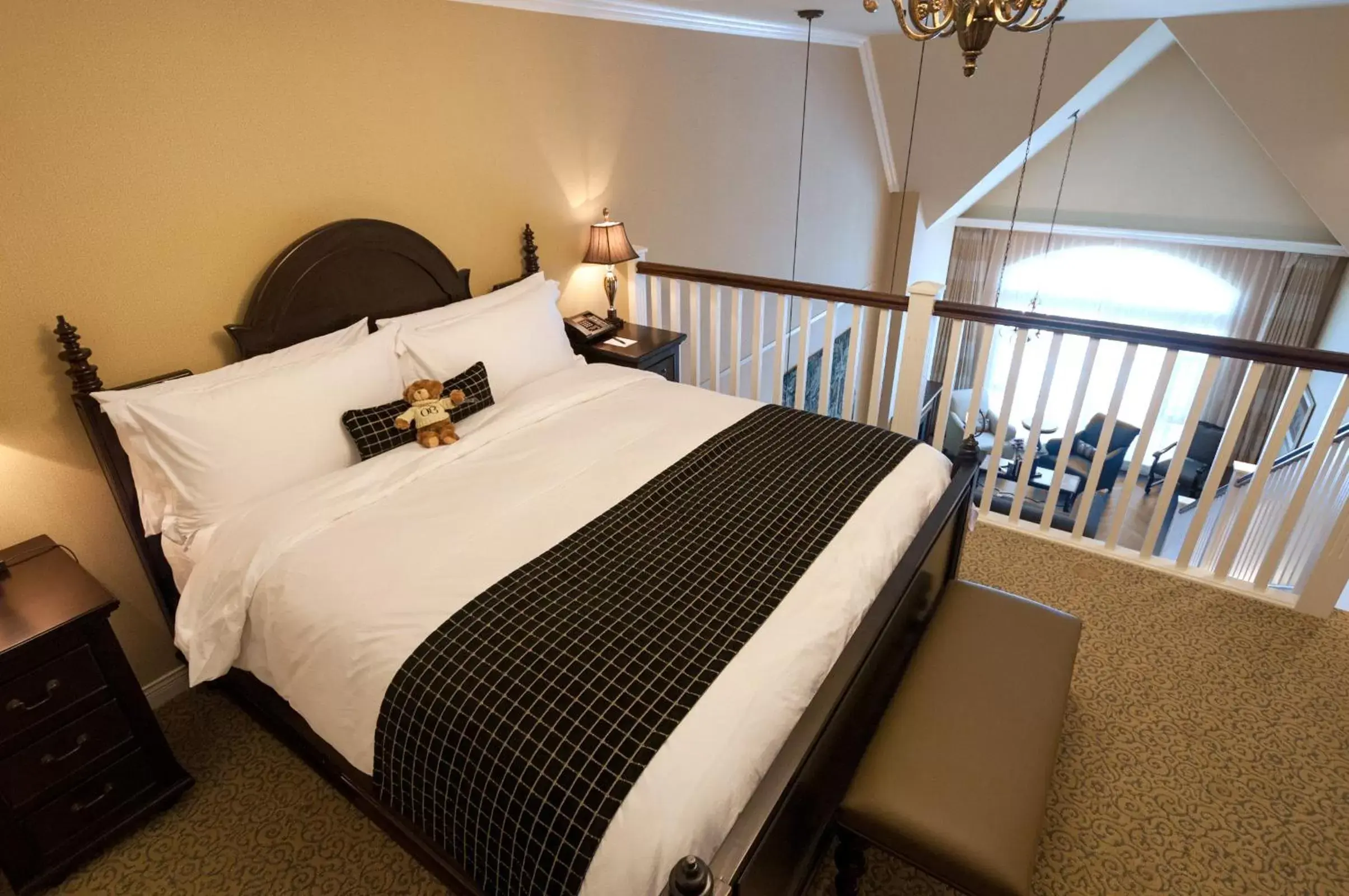 Bed in Oak Bay Beach Hotel
