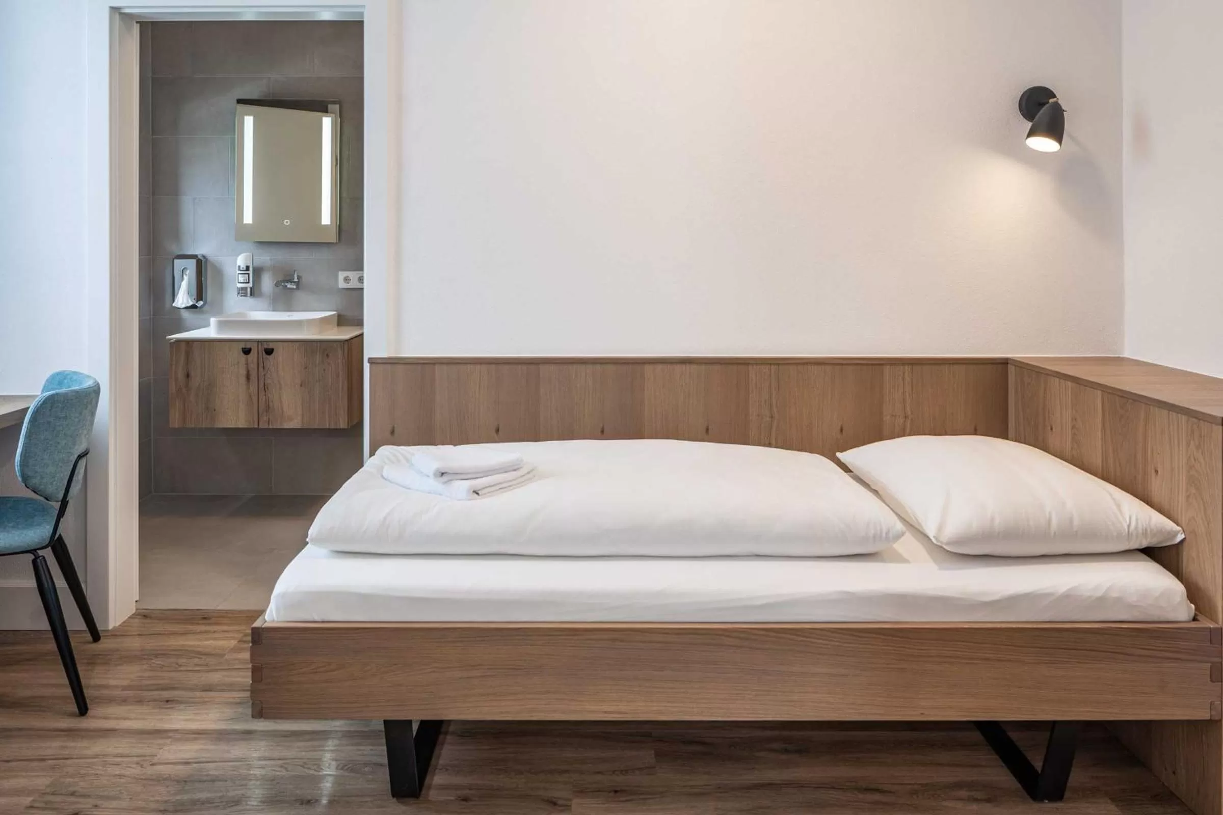 Bed in Villa Flöckner Bed & Breakfast