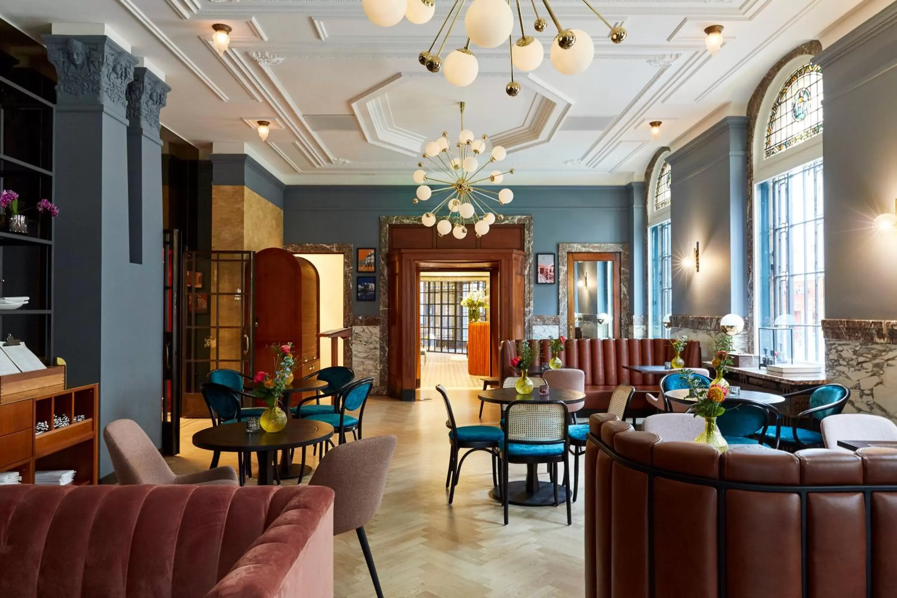 Restaurant/places to eat, Lounge/Bar in Hotel Indigo The Hague - Palace Noordeinde, an IHG Hotel