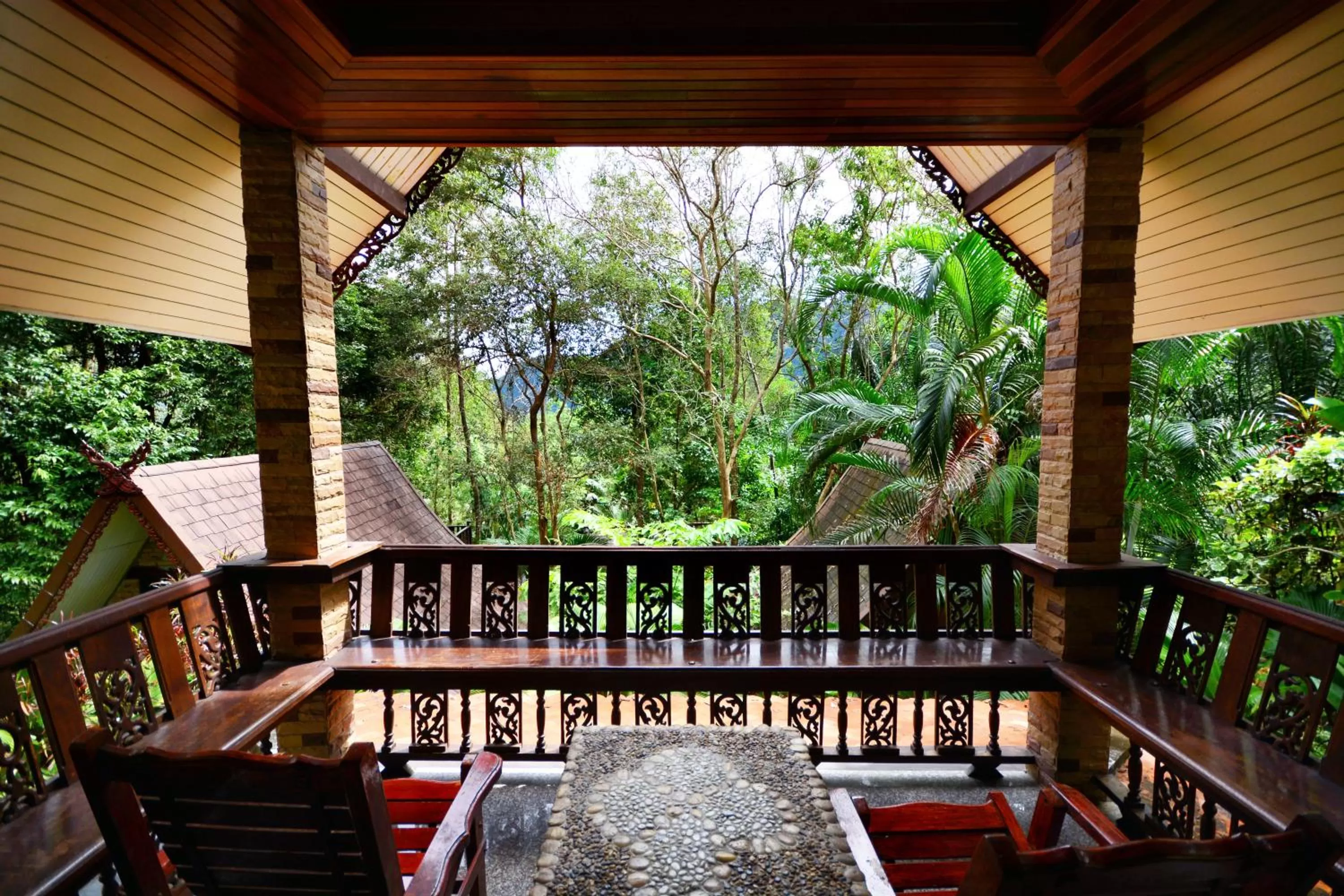 Balcony/Terrace in Khao Sok Las Orquideas Resort
