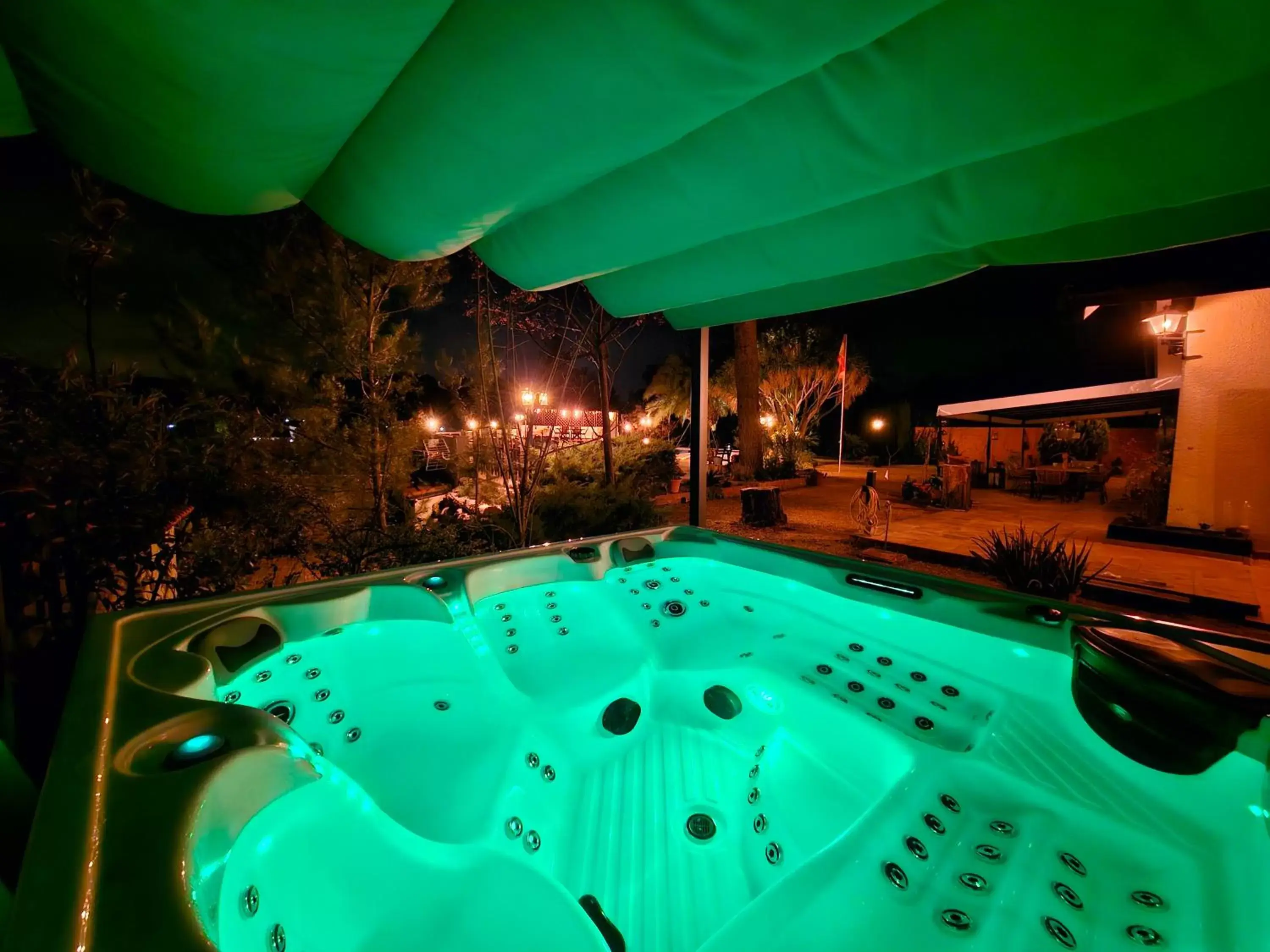 Night, Swimming Pool in Finca la Yuca