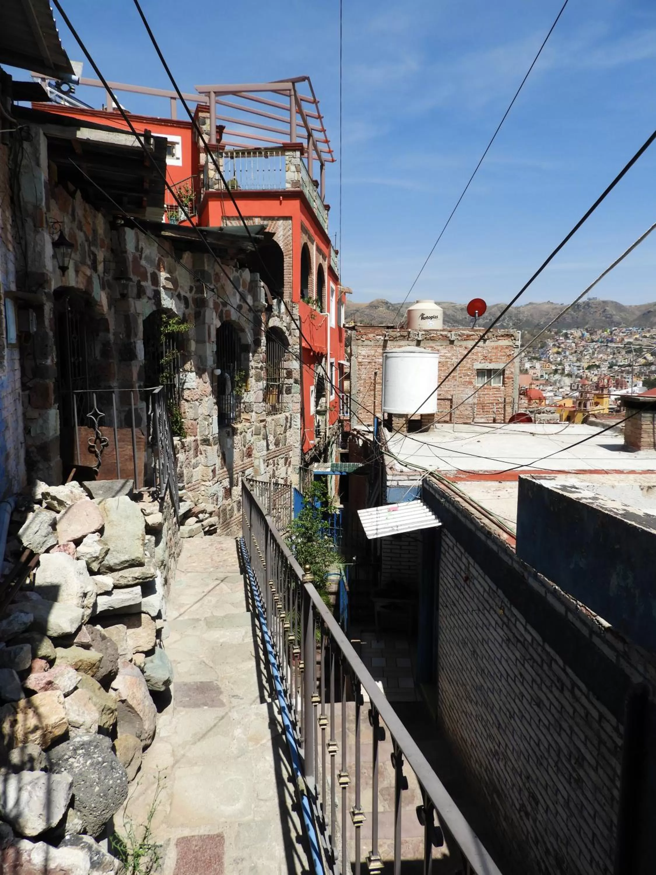 Property building in La Lotería Panoramic House & Rooftop by Lunian