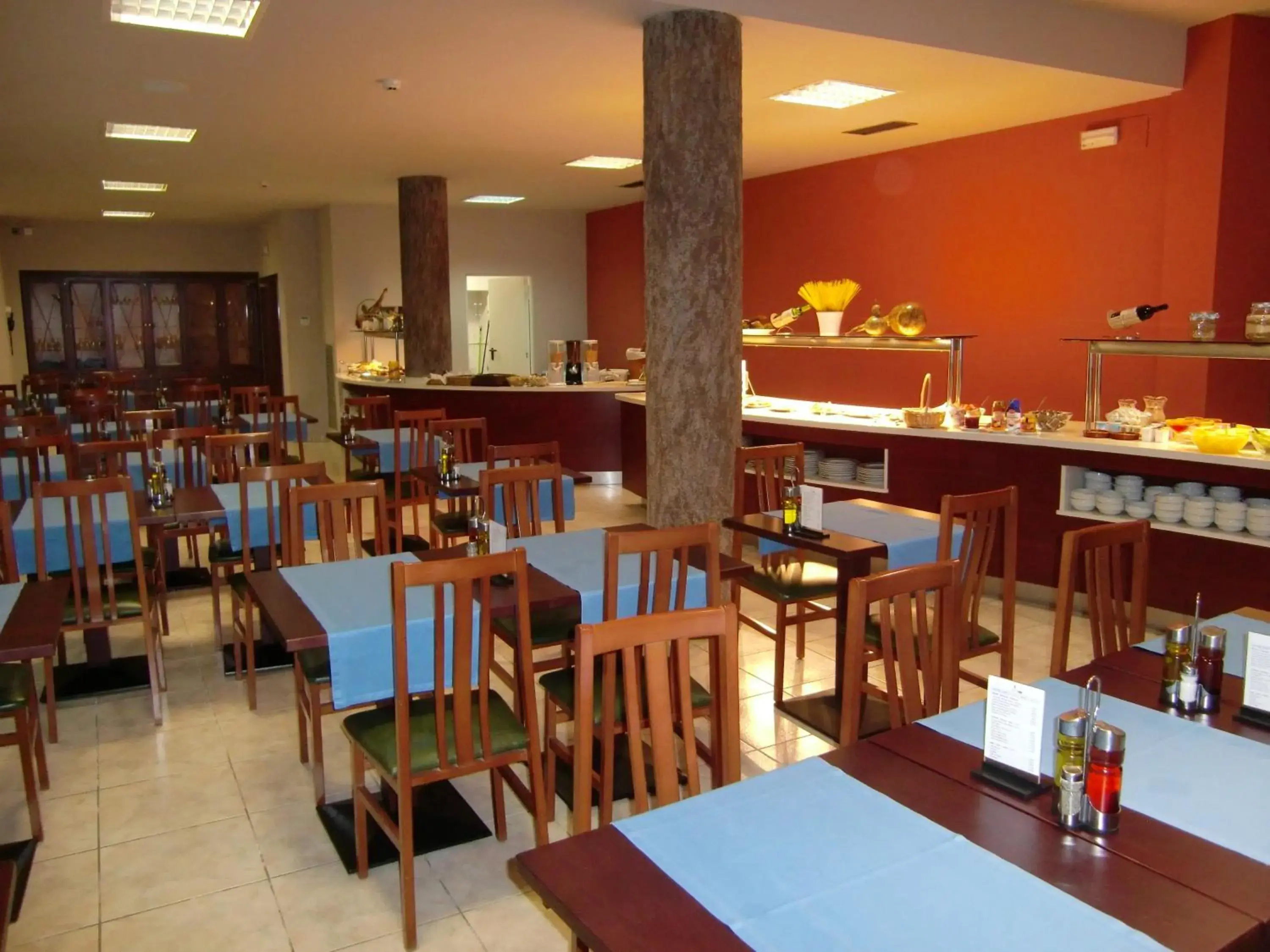 Restaurant/Places to Eat in Petit Palau - Adults Only