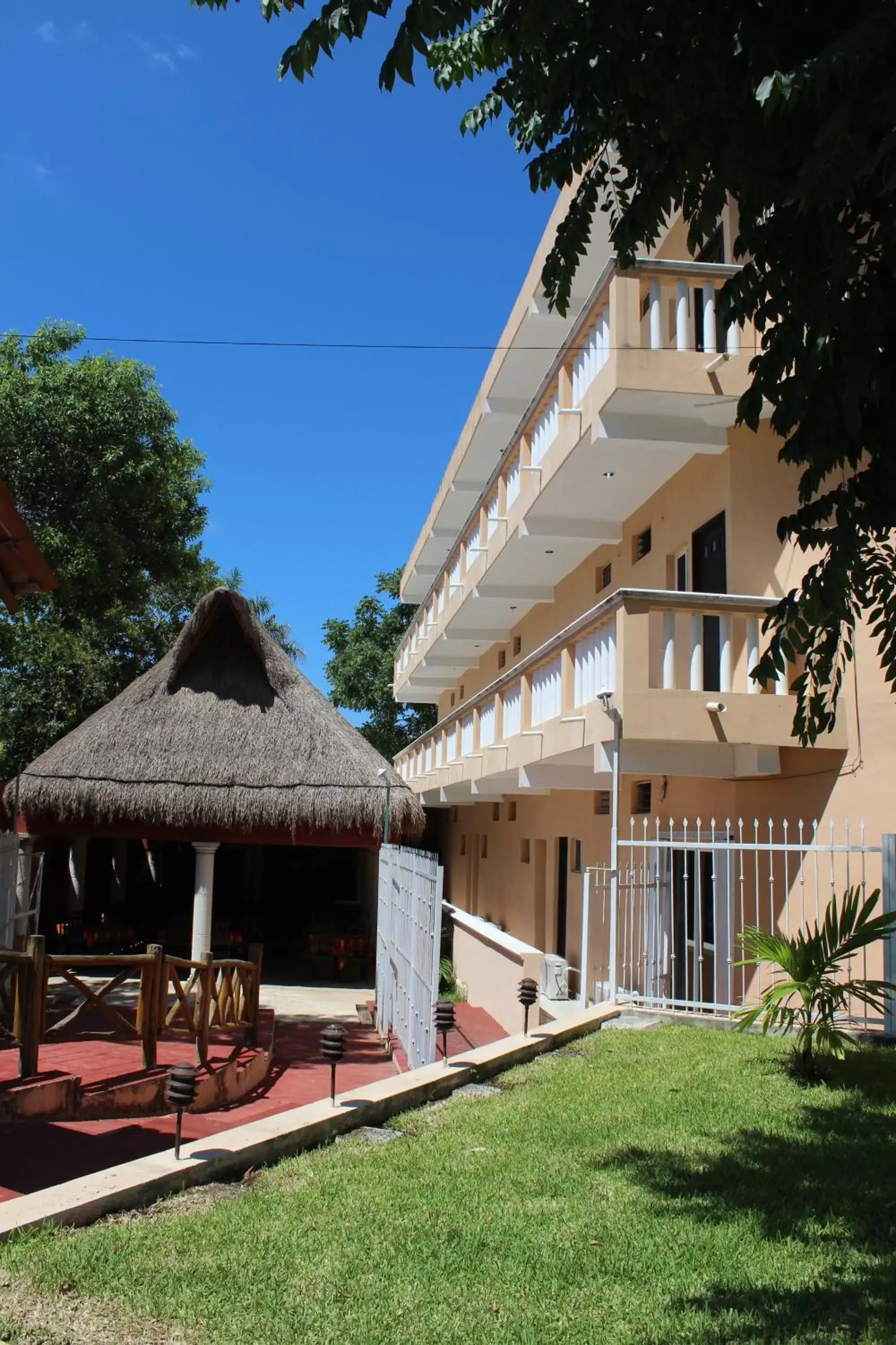 Balcony/Terrace, Property Building in Hotel Turquesa Maya