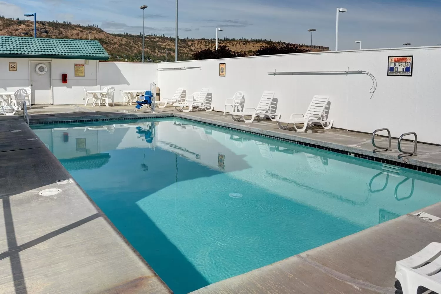 Swimming pool in Motel 6-The Dalles, OR