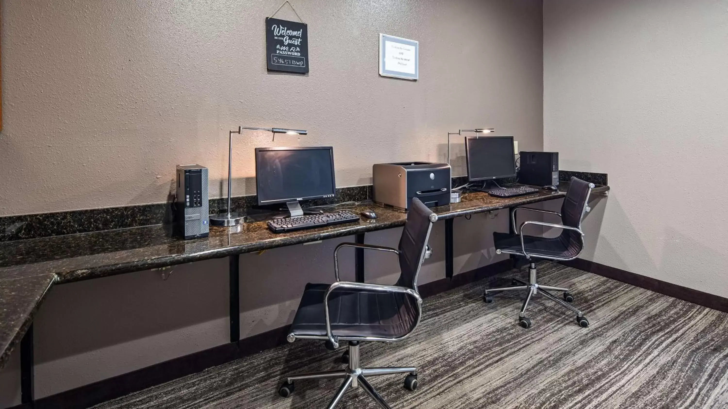 On site, Business Area/Conference Room in Best Western Airport Inn & Suites