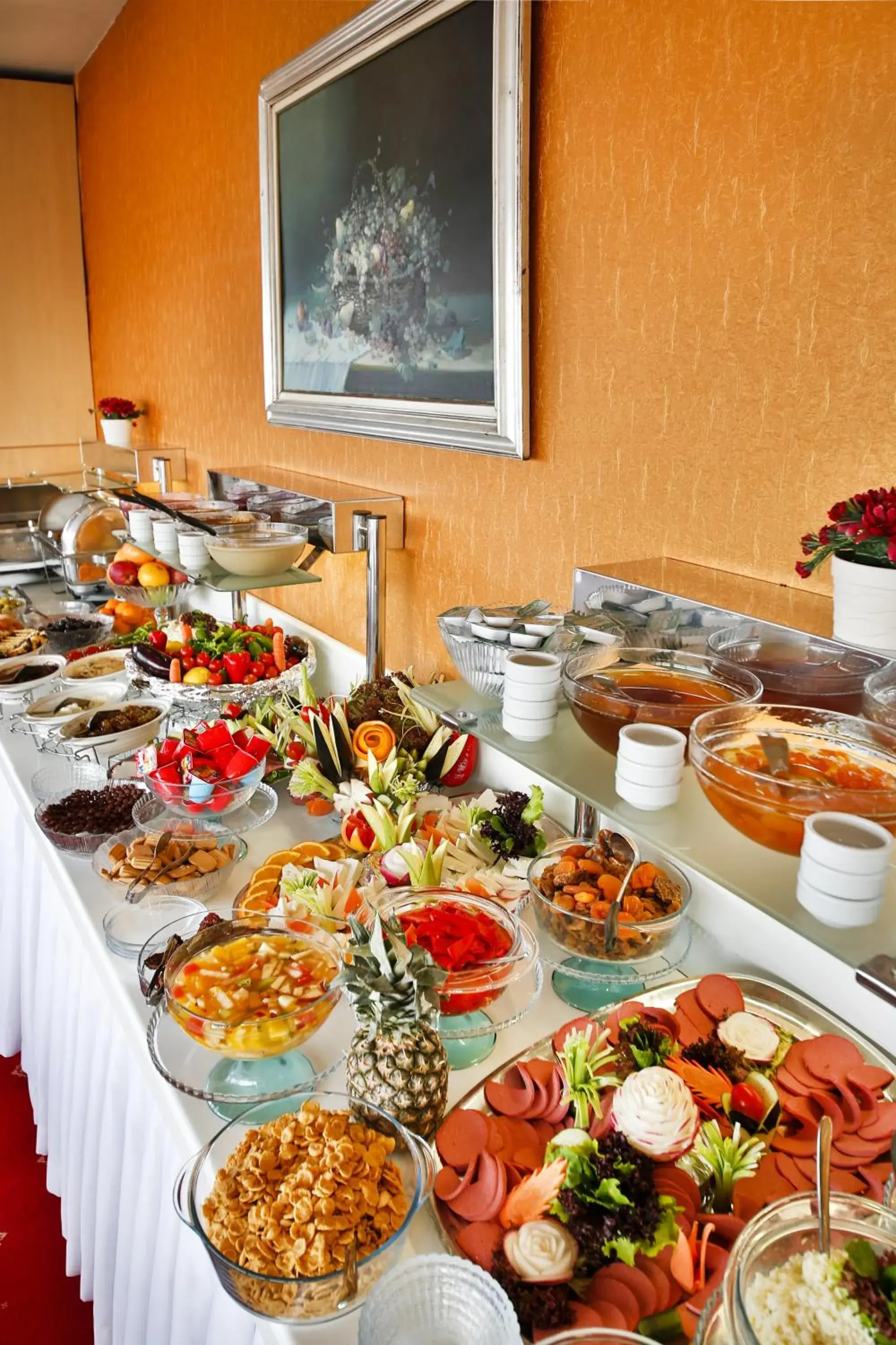 Restaurant/places to eat in Sidonya Hotel