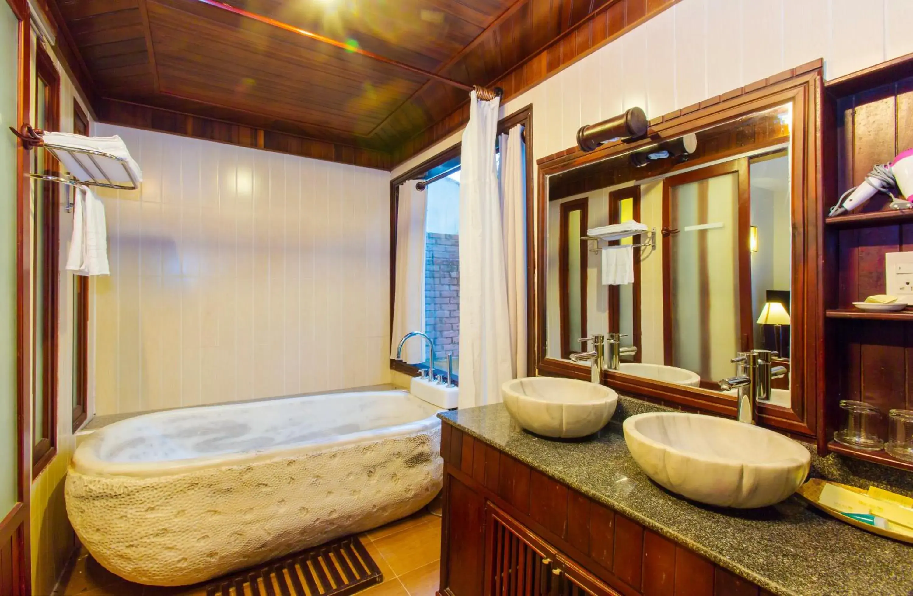 Bathroom in Hoi An Garden Villas