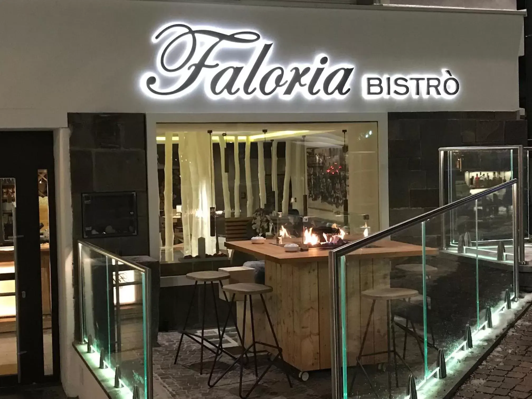 Restaurant/places to eat in Hotel Faloria