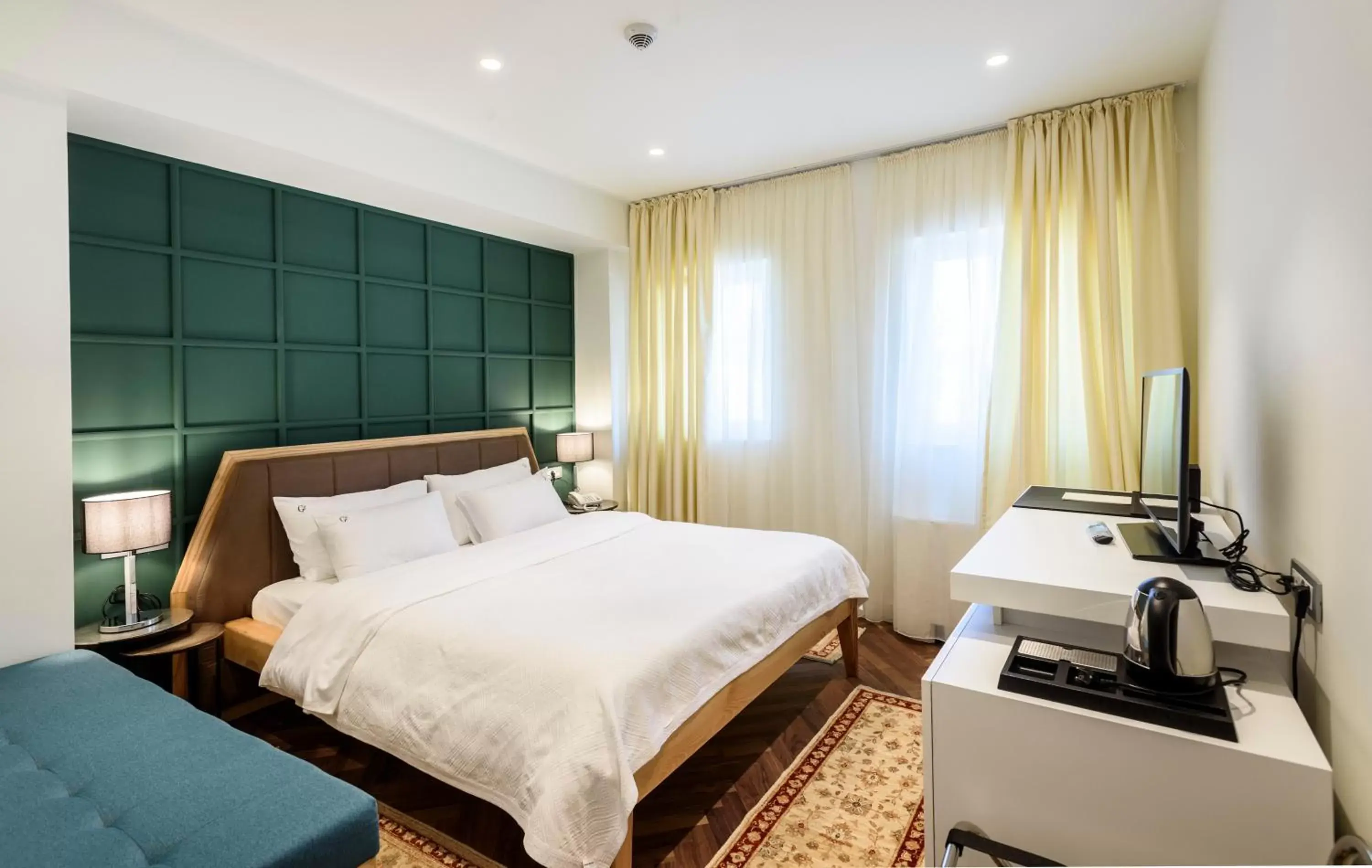 Double Room in Hotel Gradska Cetinje Double Room in Hotel Gradska Cetinje