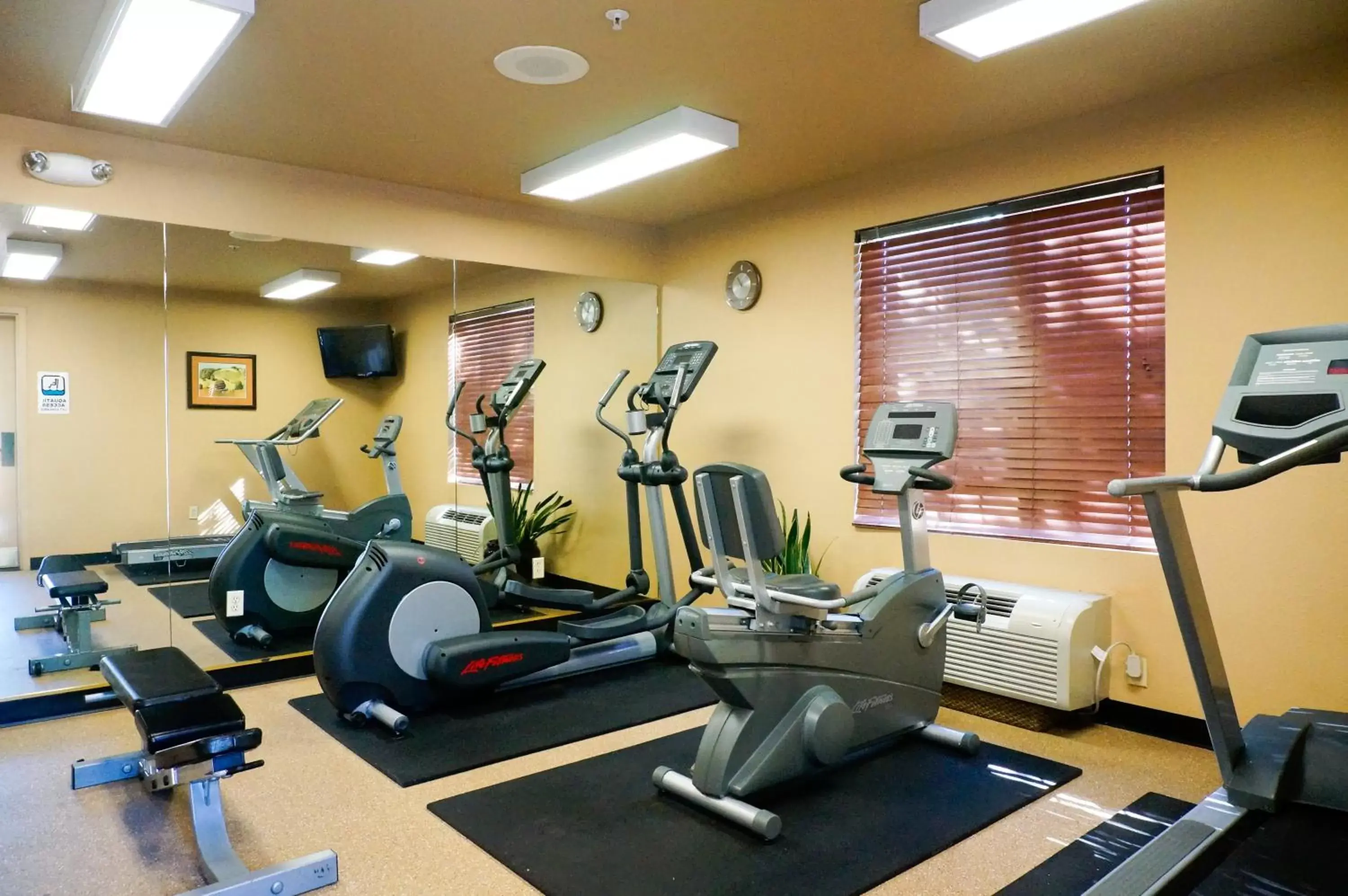 Fitness centre/facilities, Fitness Center/Facilities in Larkspur Landing South San Francisco-An All-Suite Hotel