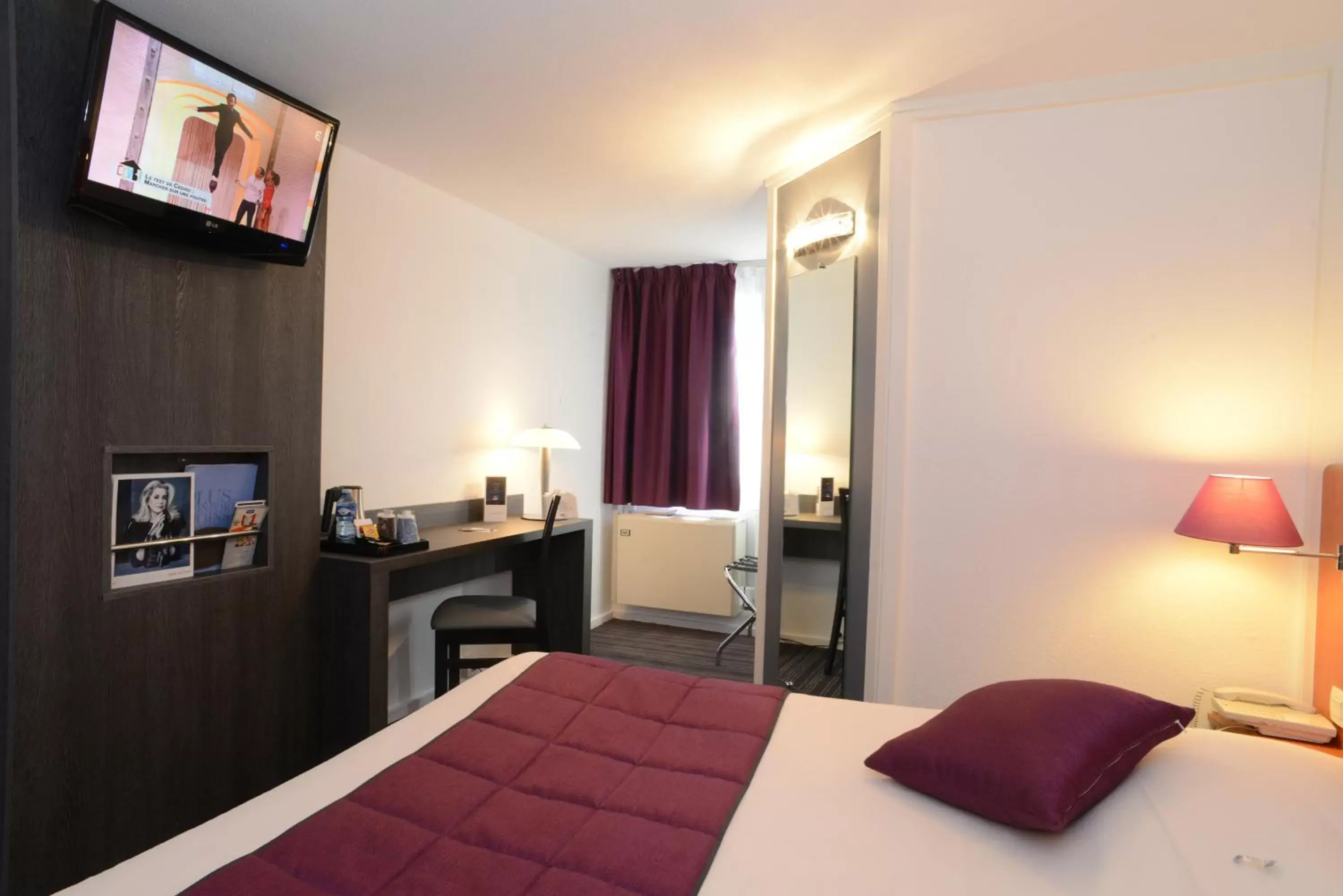 Bed in Hotel inn Dijon-Quetigny - ex Kyriad