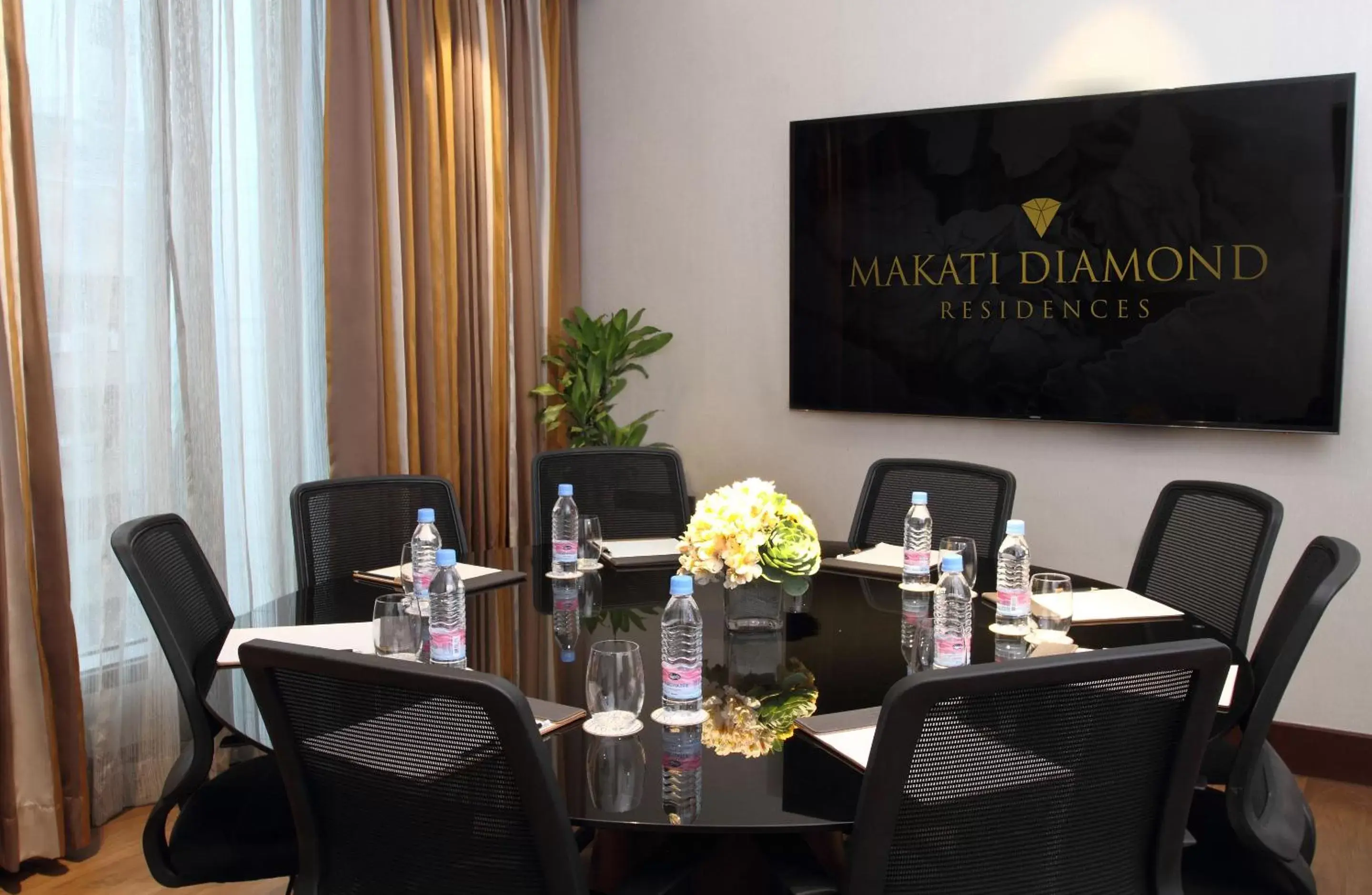 Meeting/conference room in Makati Diamond Residences