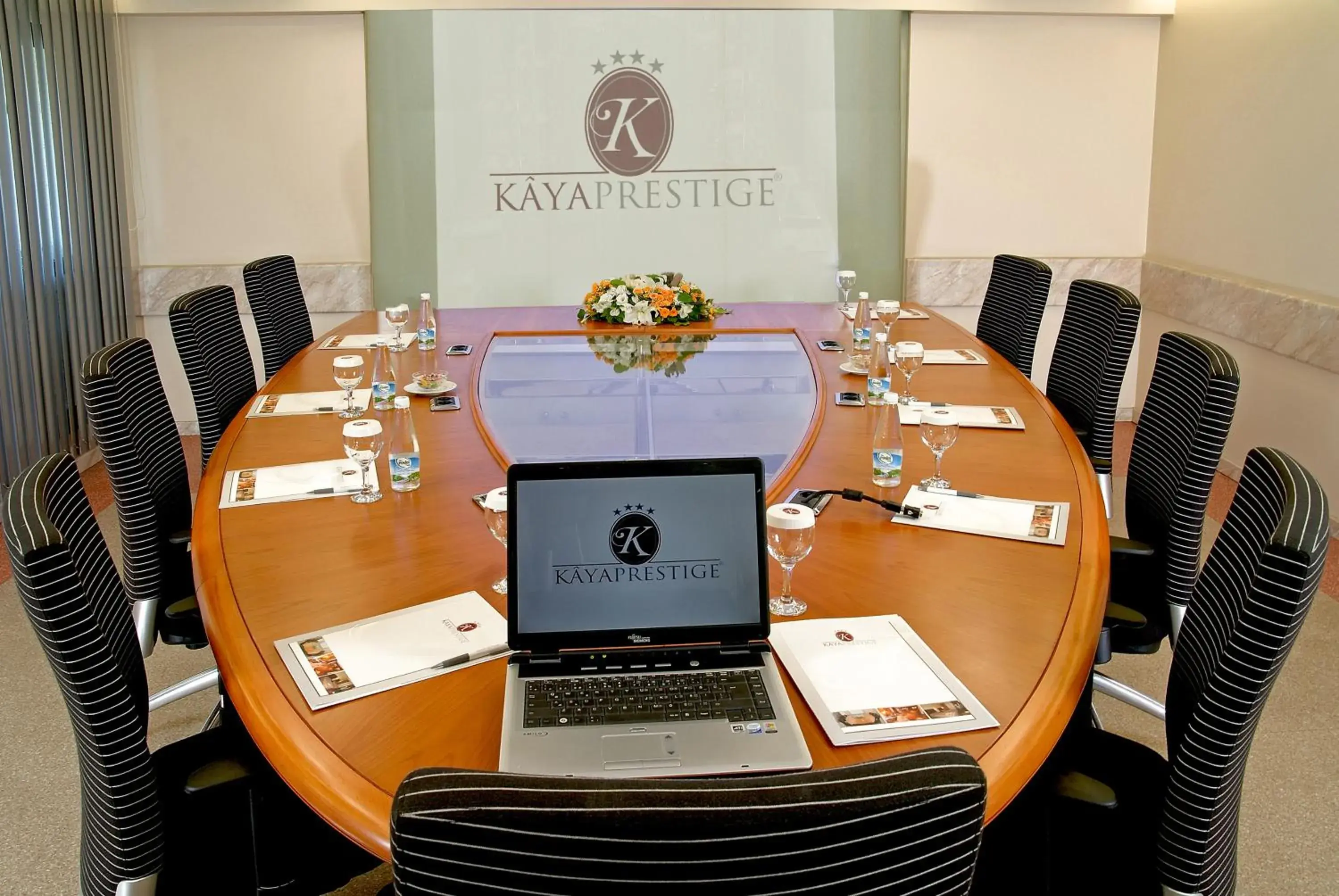 Business facilities, Business Area/Conference Room in Kaya Prestige