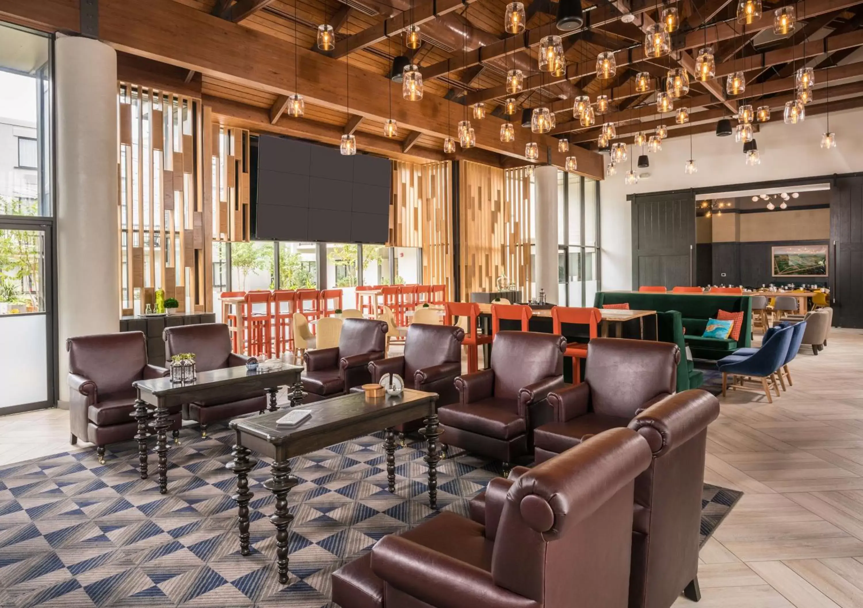 Lobby or reception, Lounge/Bar in DoubleTree by Hilton Gainesville