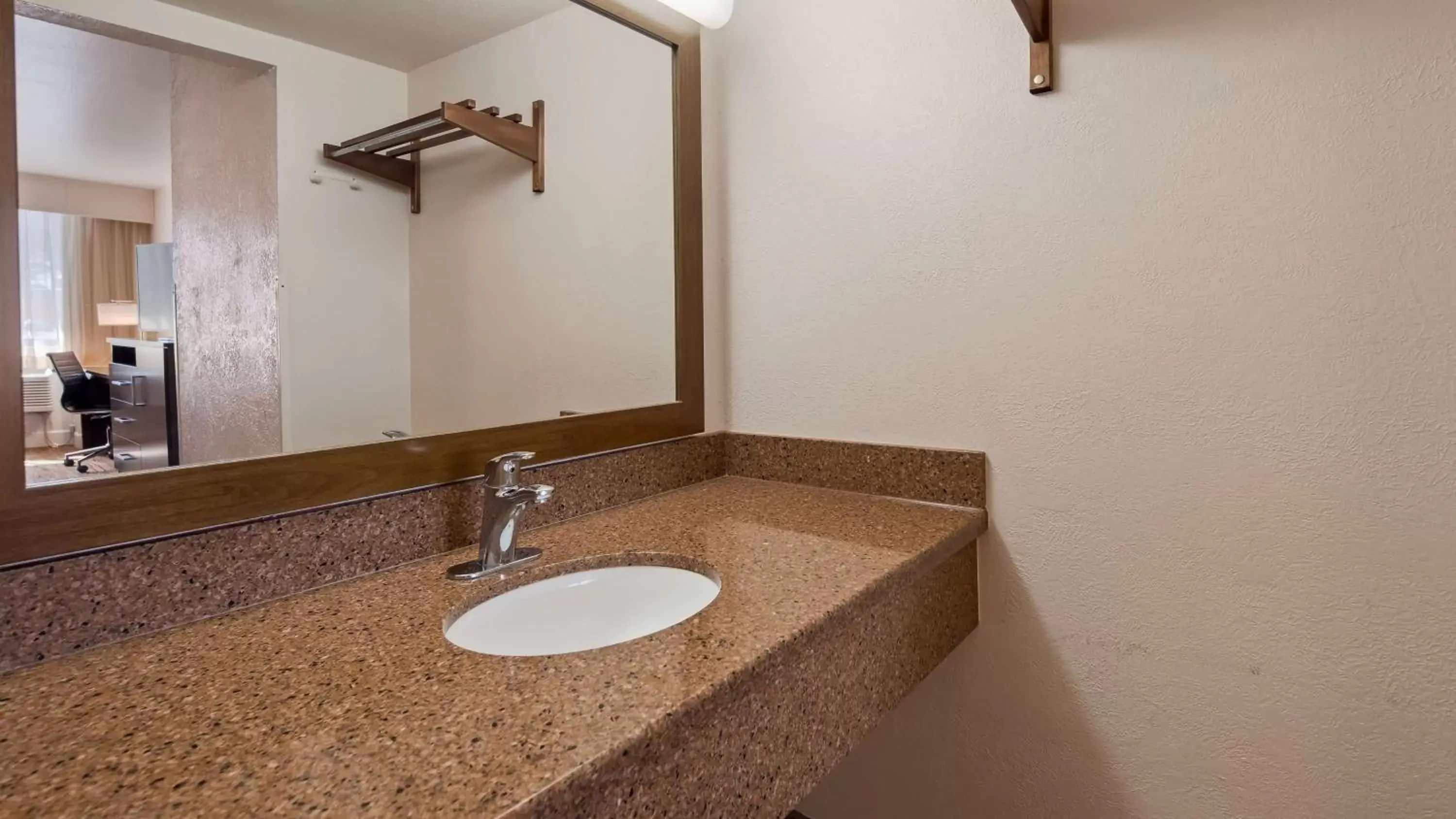 Bathroom in Best Western Pony Soldier Inn & Suites