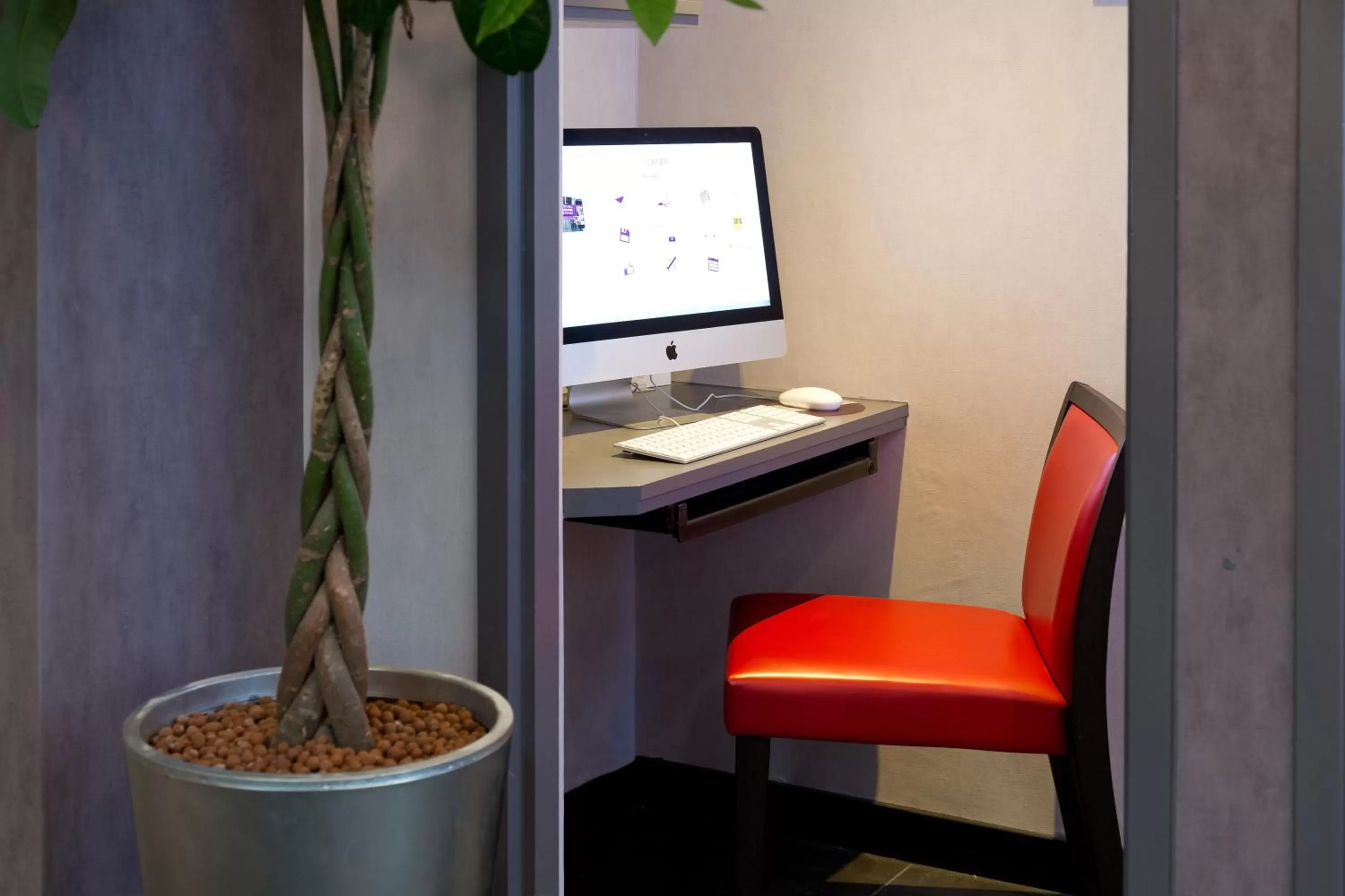 Business facilities in Mercure Strasbourg Aéroport