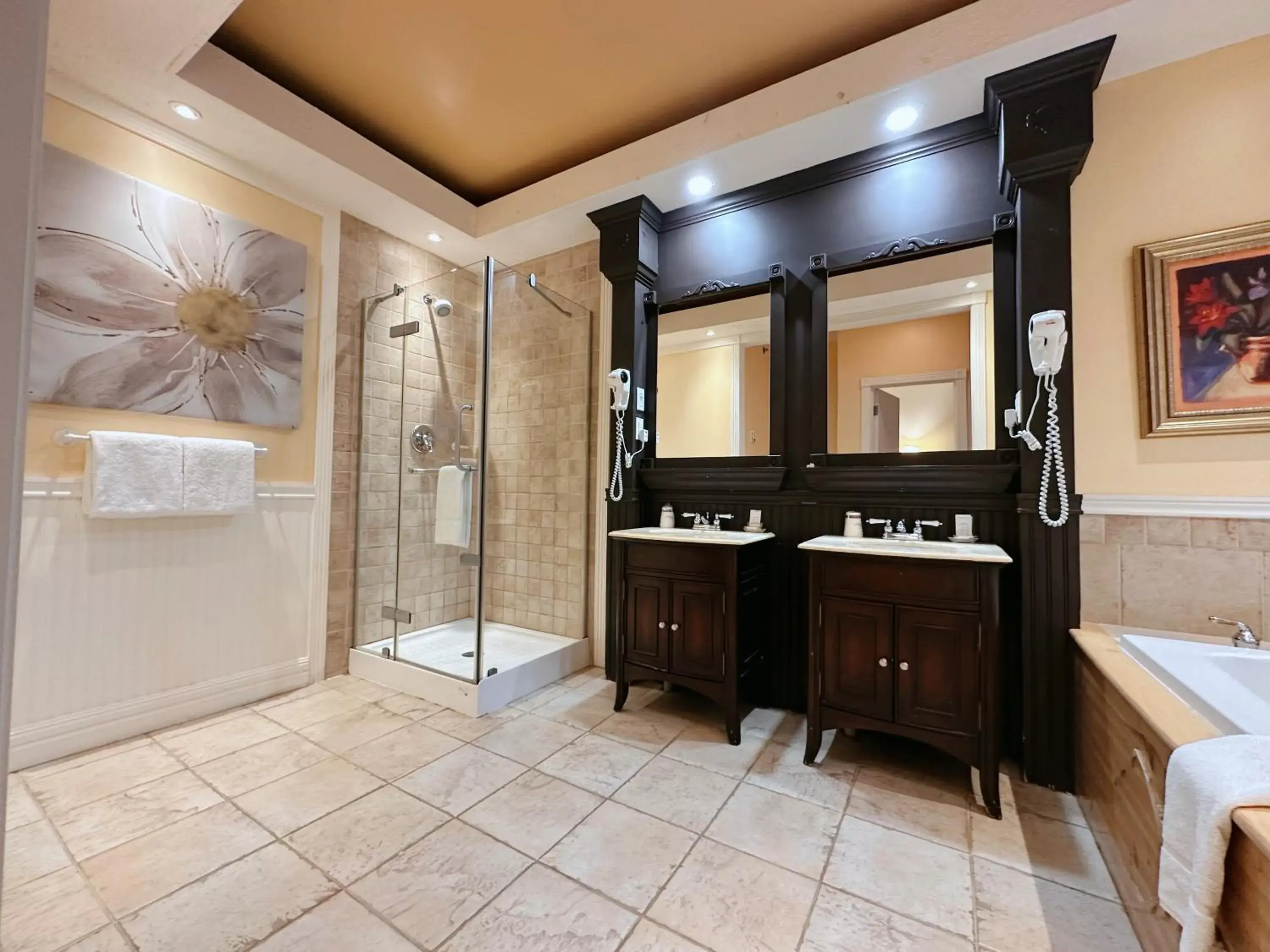 Bathroom in Hotel La Caravelle