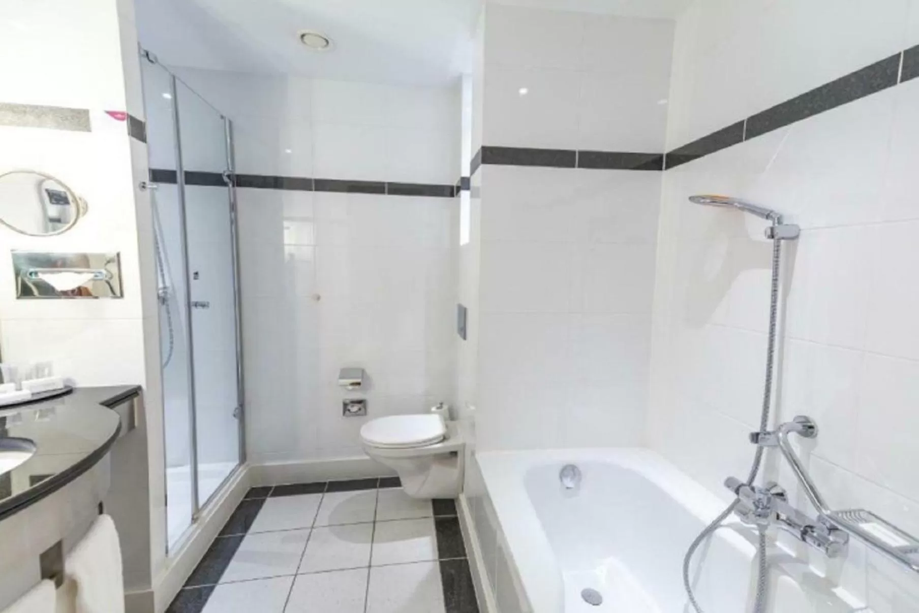 Bathroom in Crowne Plaza Brussels Airport by IHG