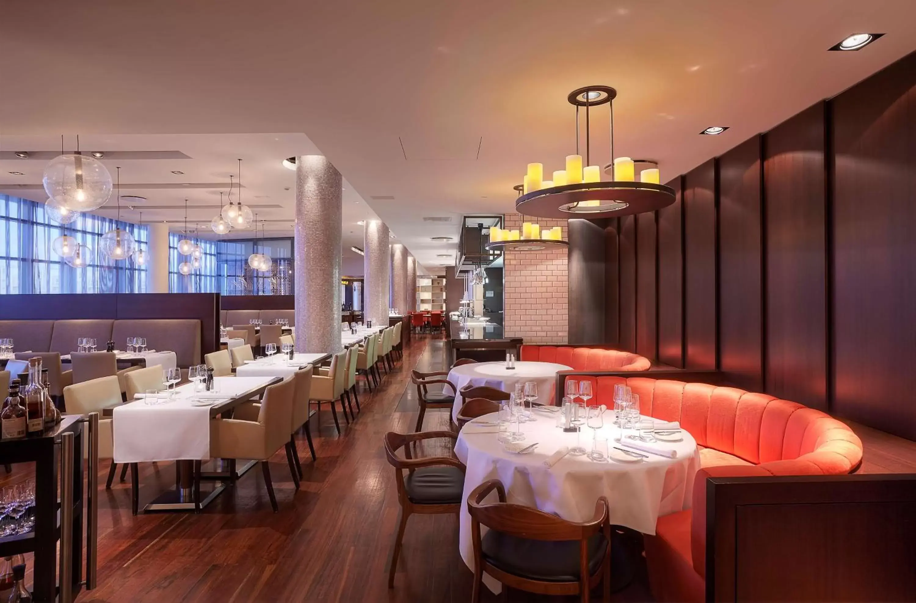 Restaurant/places to eat in Hilton Reykjavik Nordica Restaurant/places to eat in Hilton Reykjavik Nordica