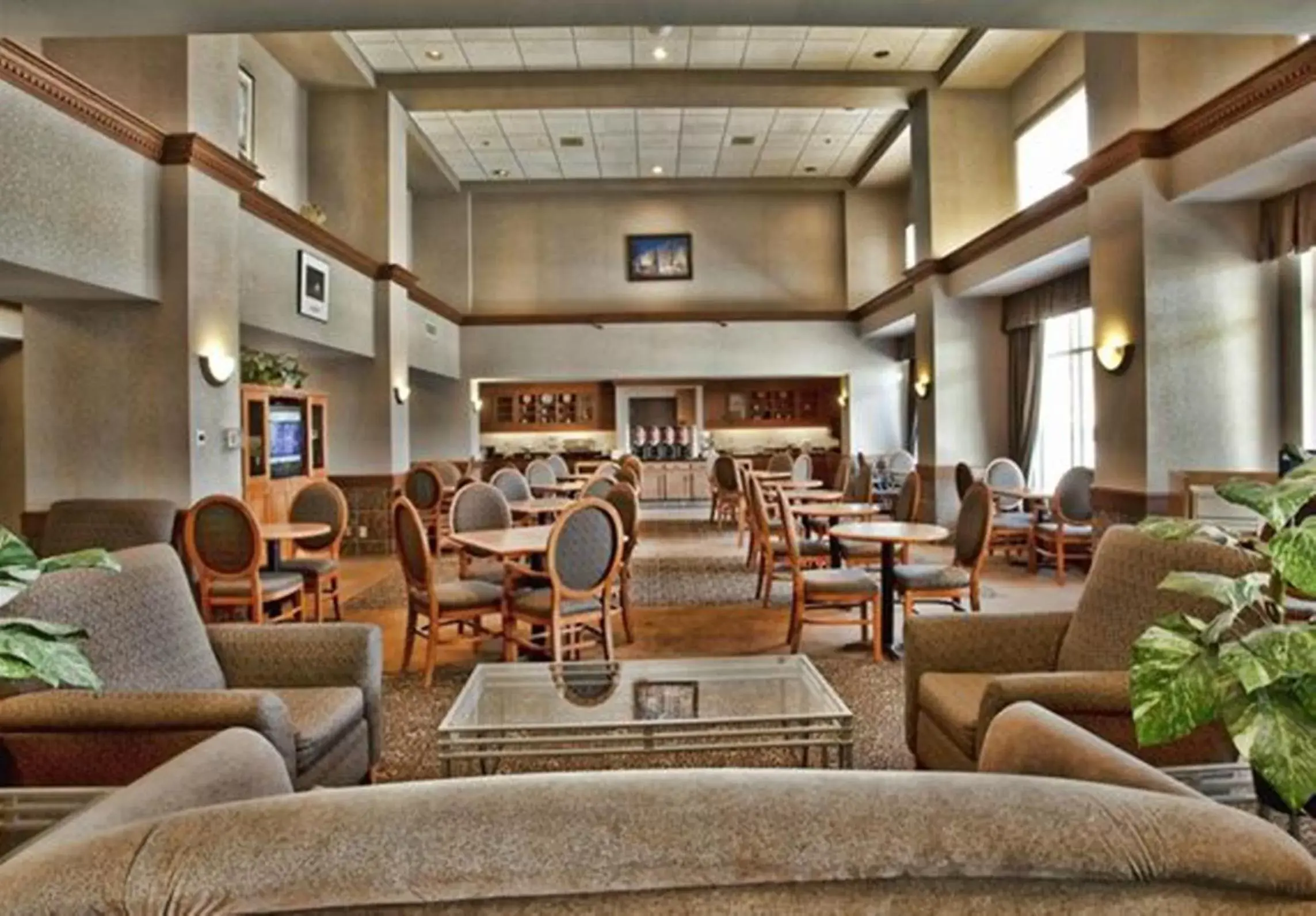 Lobby or reception, Restaurant/Places to Eat in Humphry Inn And Suites