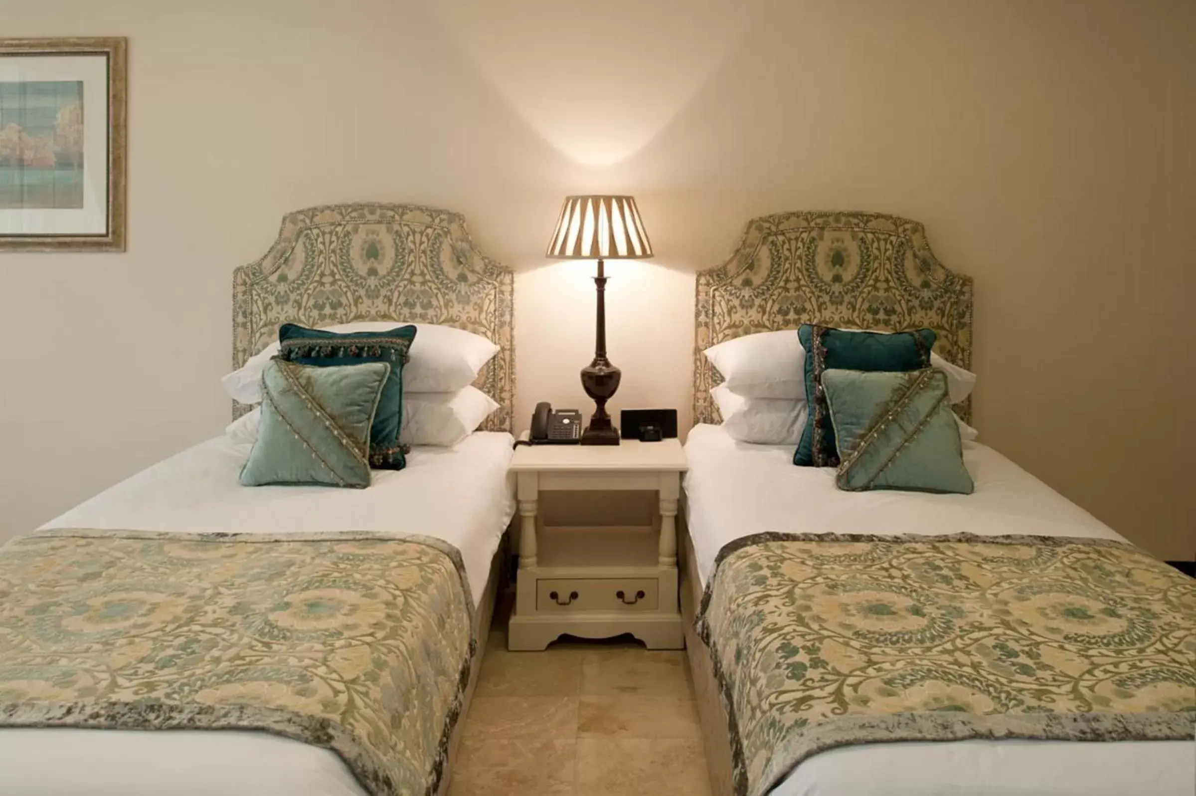 Bed in Villa Monticello Boutique Hotel