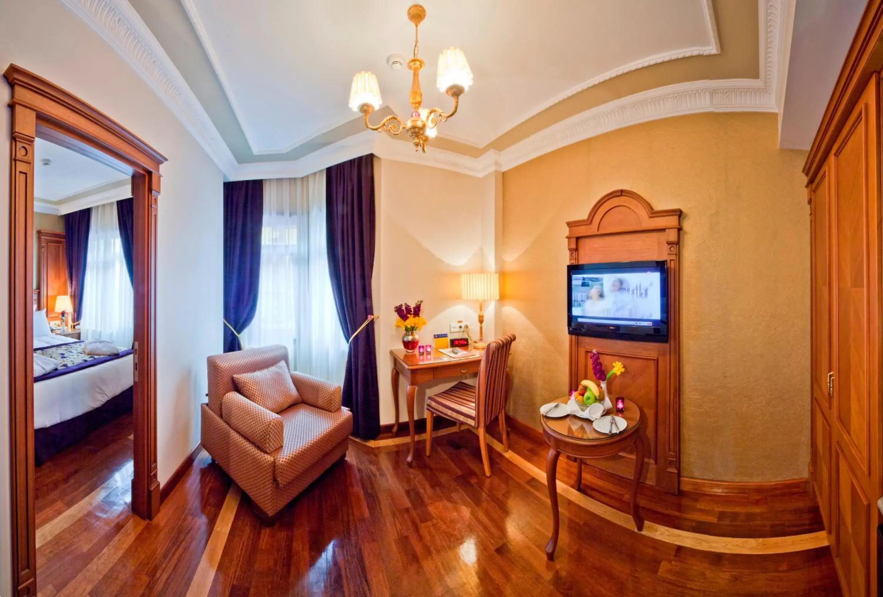 Living room, Seating Area in GLK PREMIER Acropol Suites & Spa