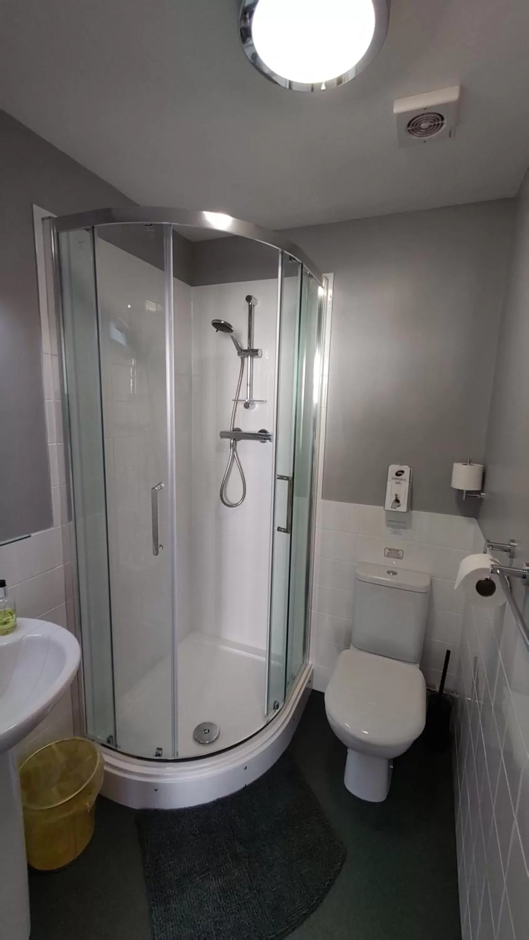 Shower, Bathroom in The Castleton