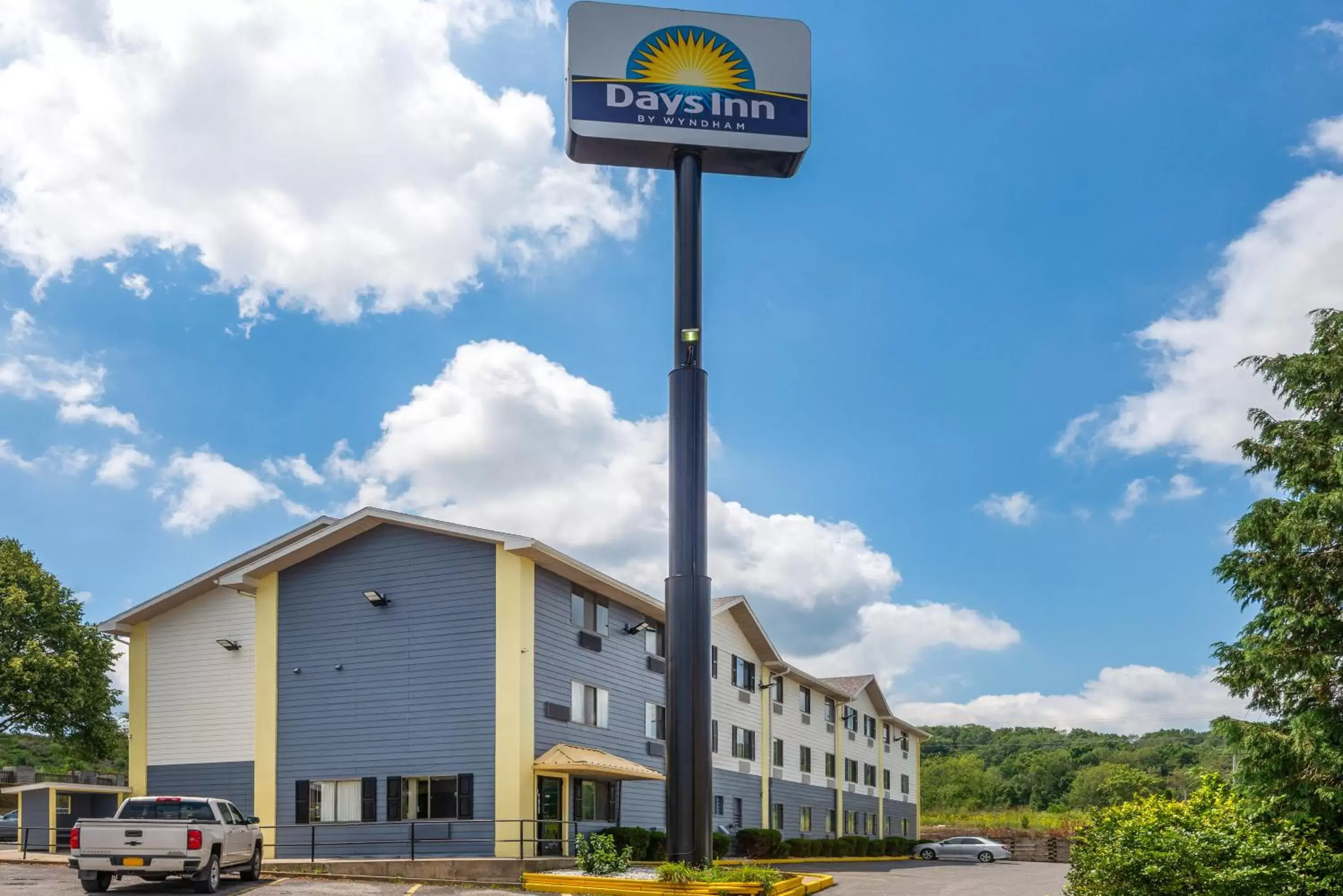 Property logo or sign, Property Building in Days Inn by Wyndham Somerset PA I-70 I-76