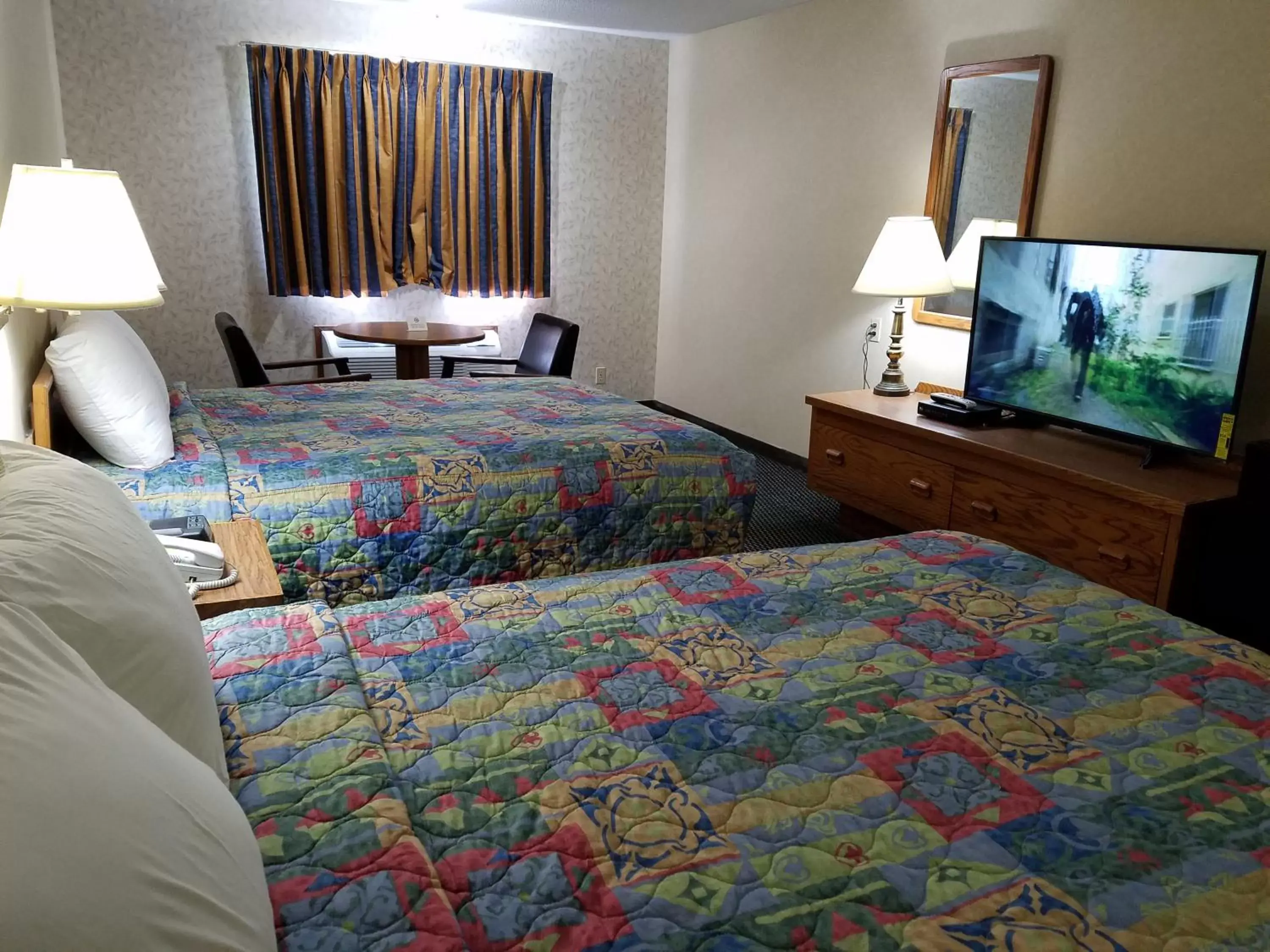 Photo of the whole room, Bed in Rodeway Inn Blair