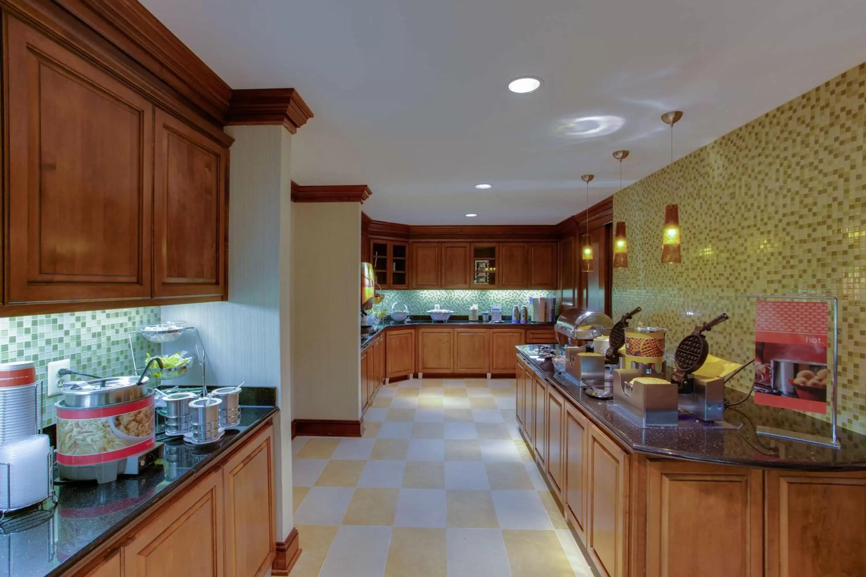 Breakfast in Hampton Inn and Suites Fredericksburg South Breakfast in Hampton Inn and Suites Fredericksburg South