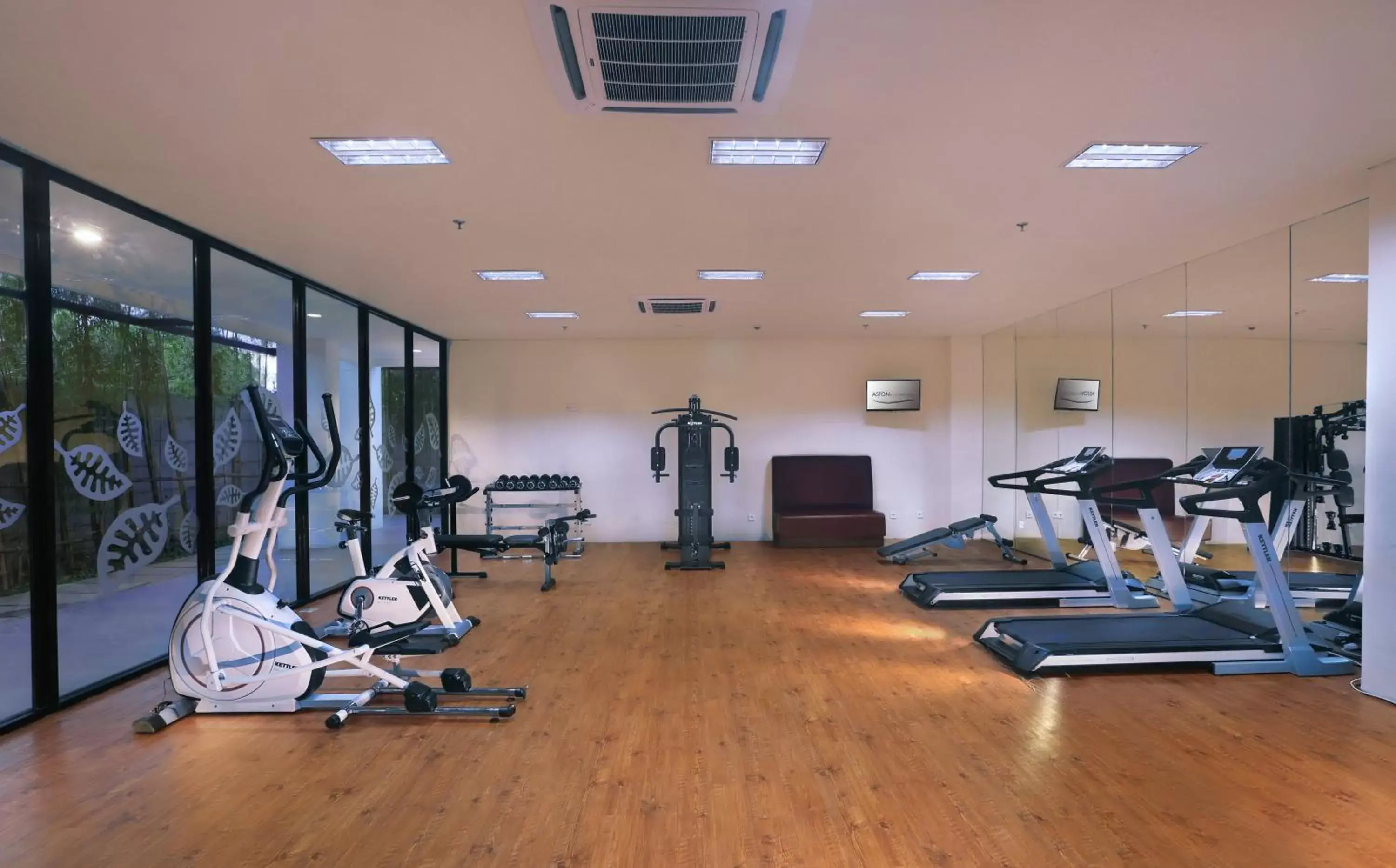 Fitness centre/facilities, Fitness Center/Facilities in ASTON Bojonegoro City Hotel