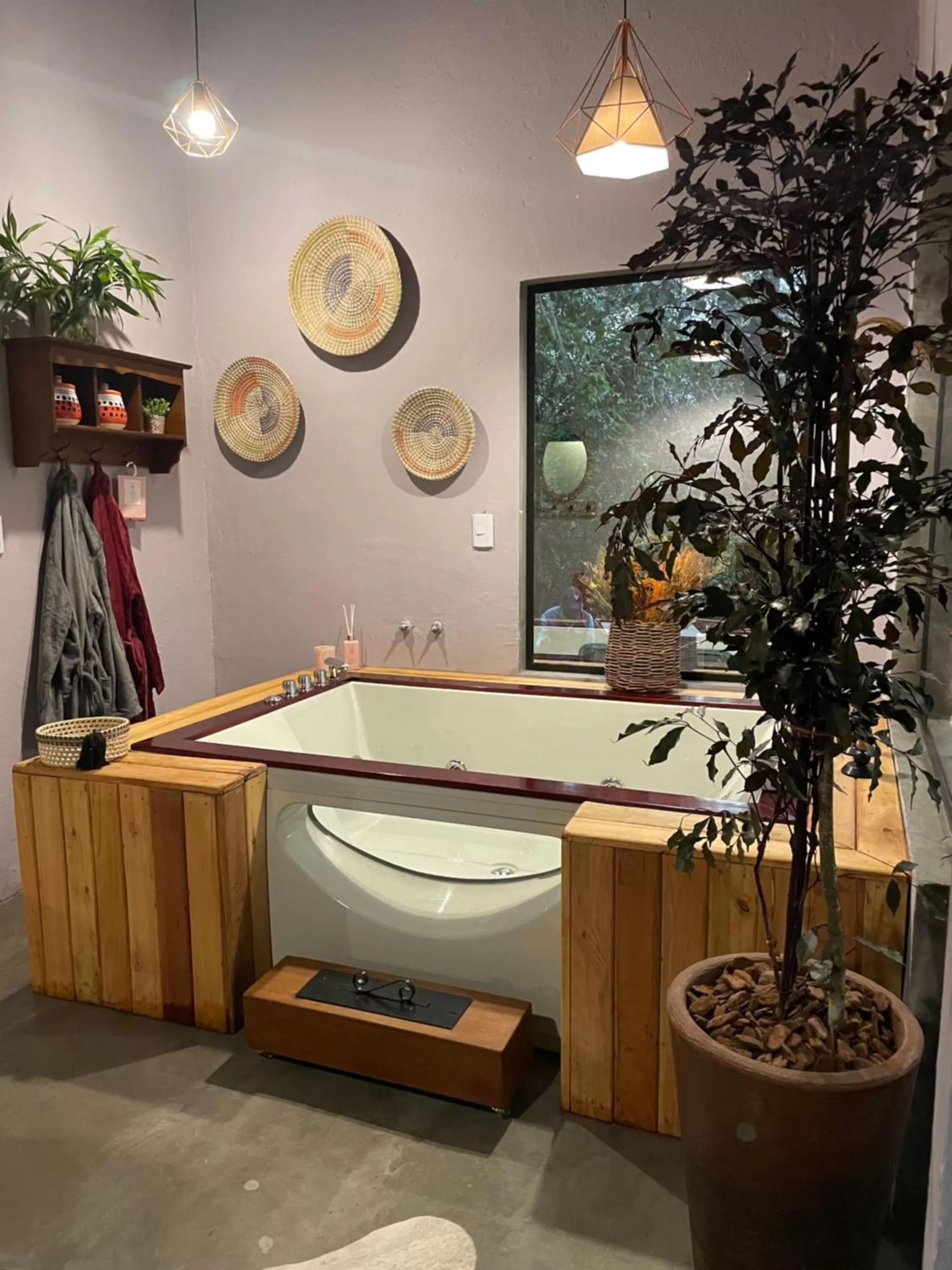 Hot Tub in Pousada Santa Thereza