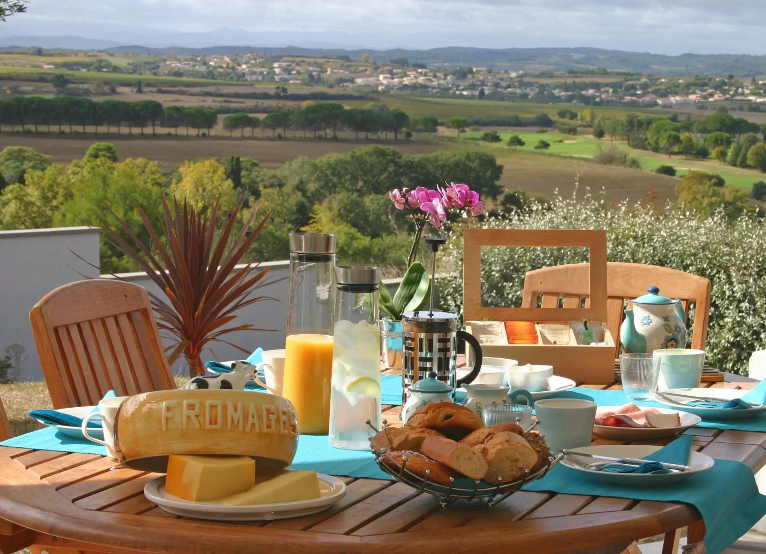 Food and drinks, Breakfast in B&B-Les Balcons de Maragon