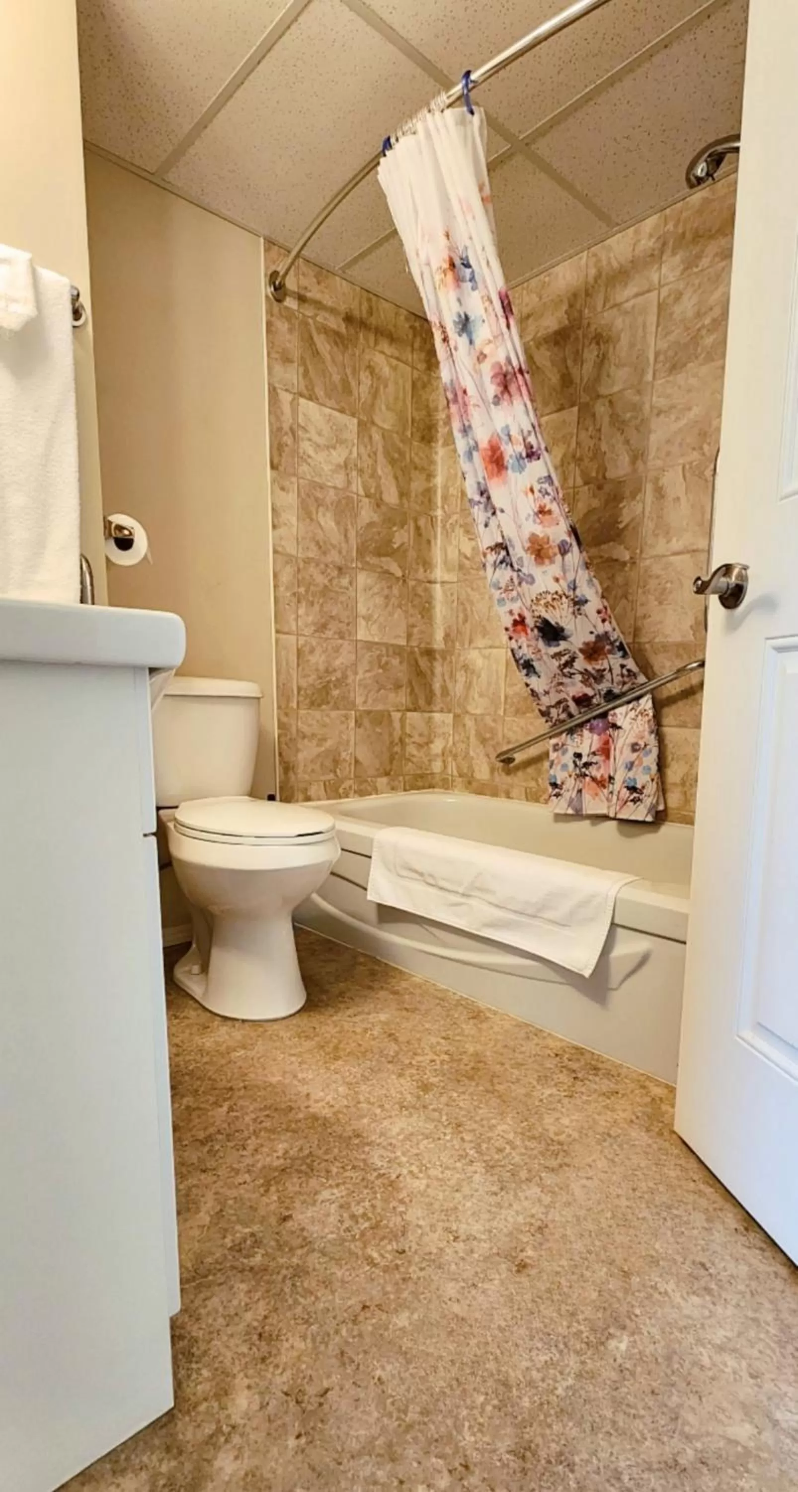 Bathroom in The Medicine Hat Villa