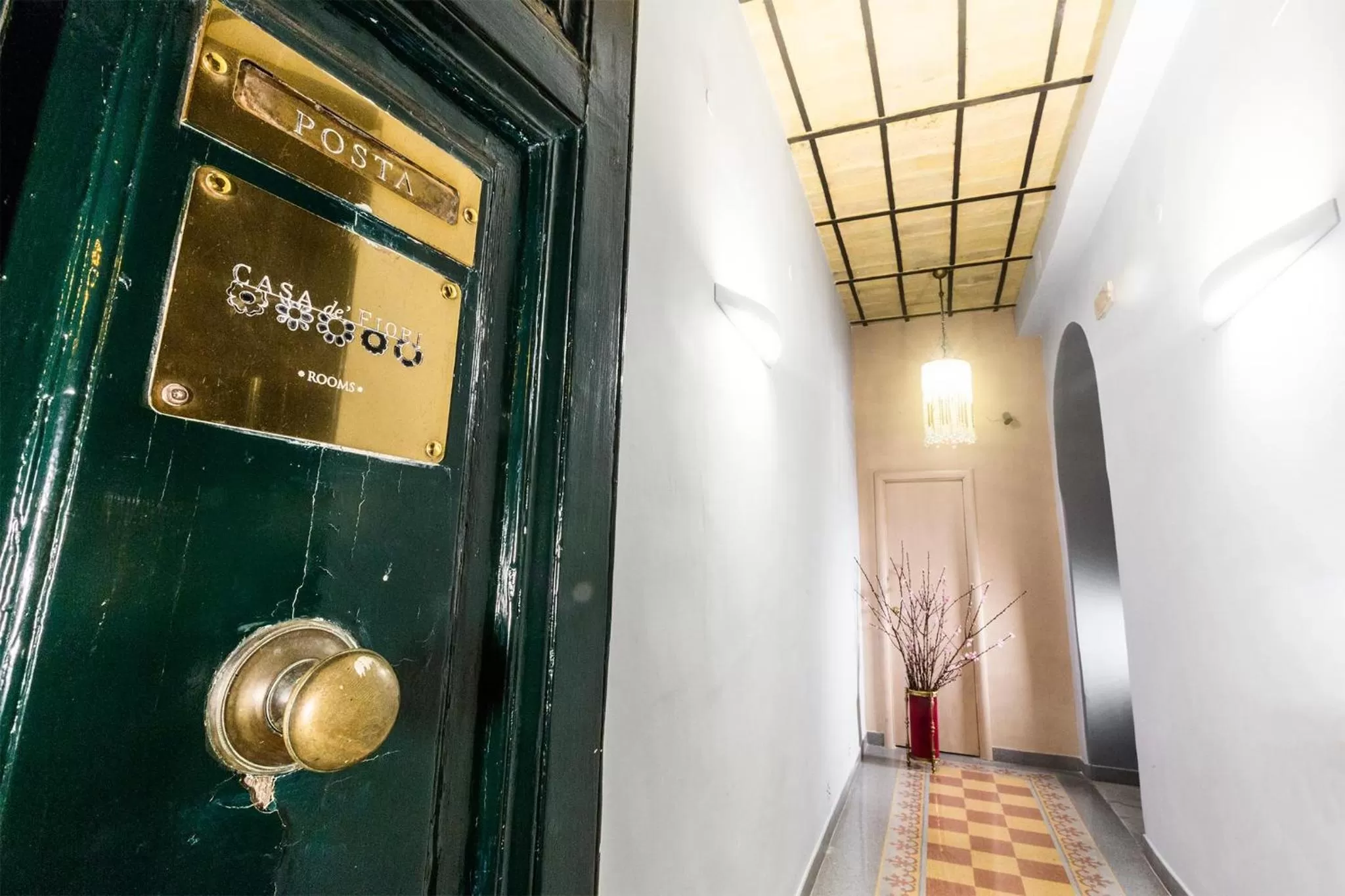 Facade/entrance in Casa De' Fiori