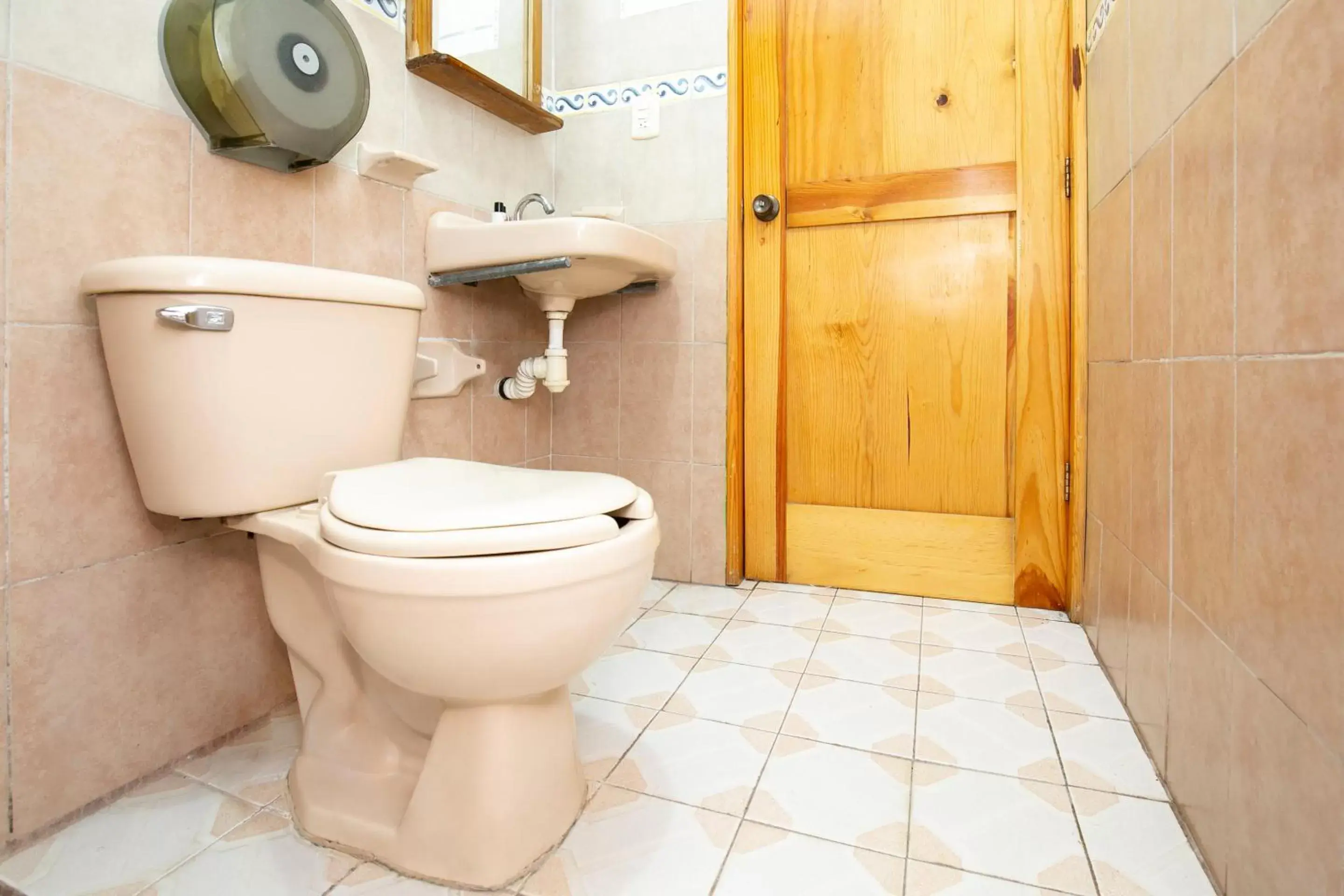 Bathroom in OYO La Casita